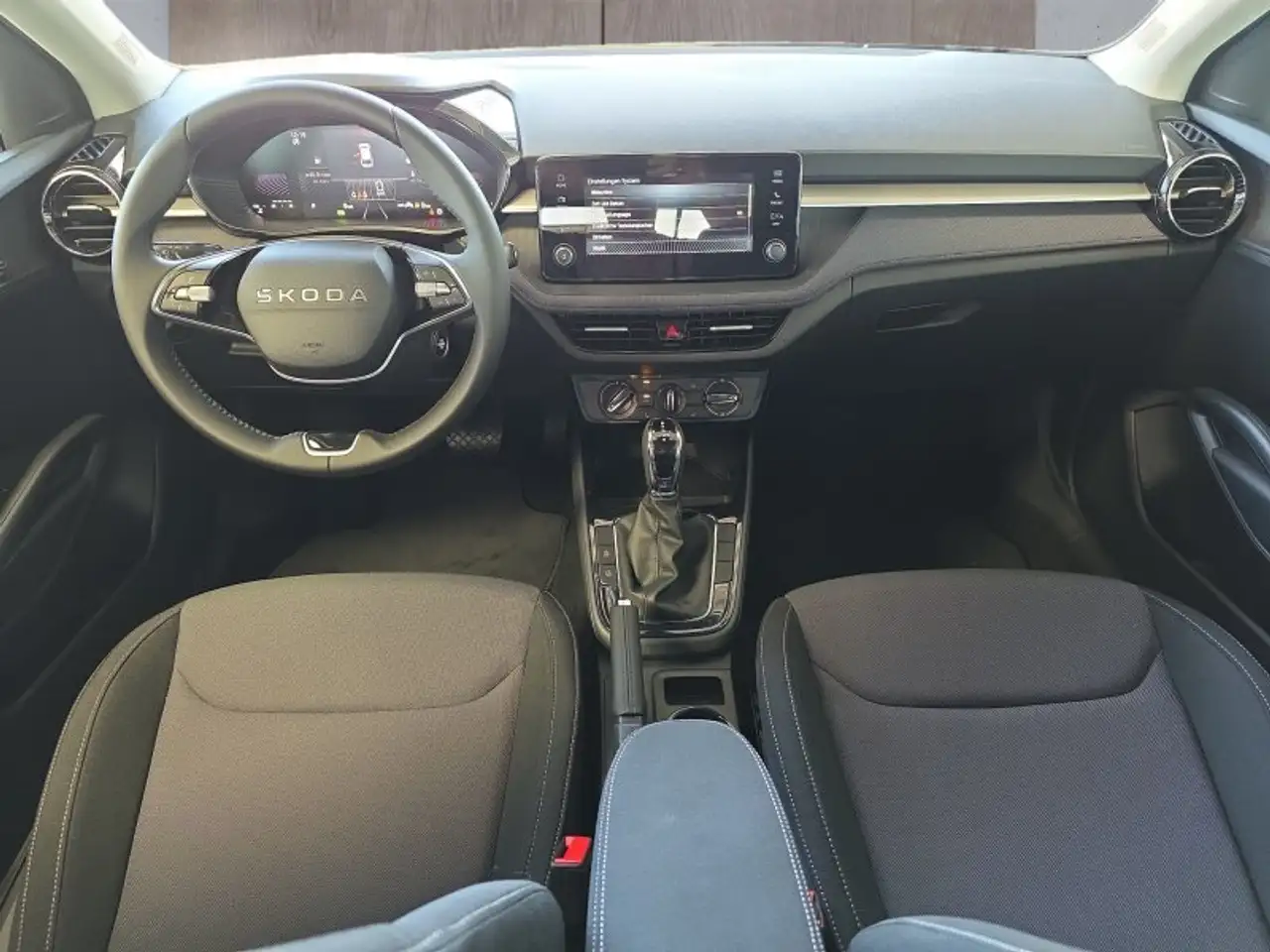 Skoda Fabia 1,0TSI DSG 5*J.Gar/LED/Winterp/Temp. **, миниатюра 10