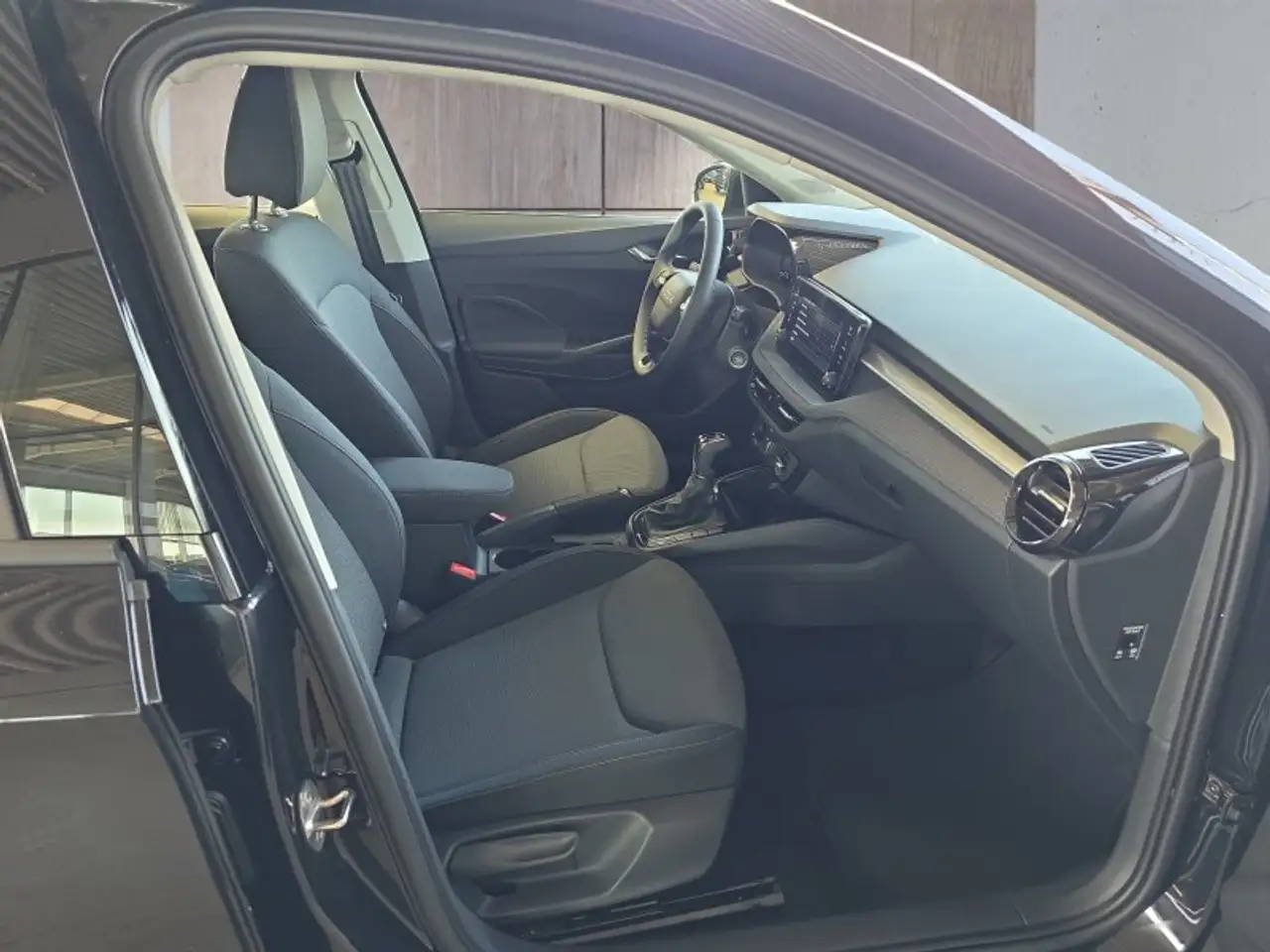 Skoda Fabia 1,0TSI DSG 5*J.Gar/LED/Winterp/Temp. **, миниатюра 15