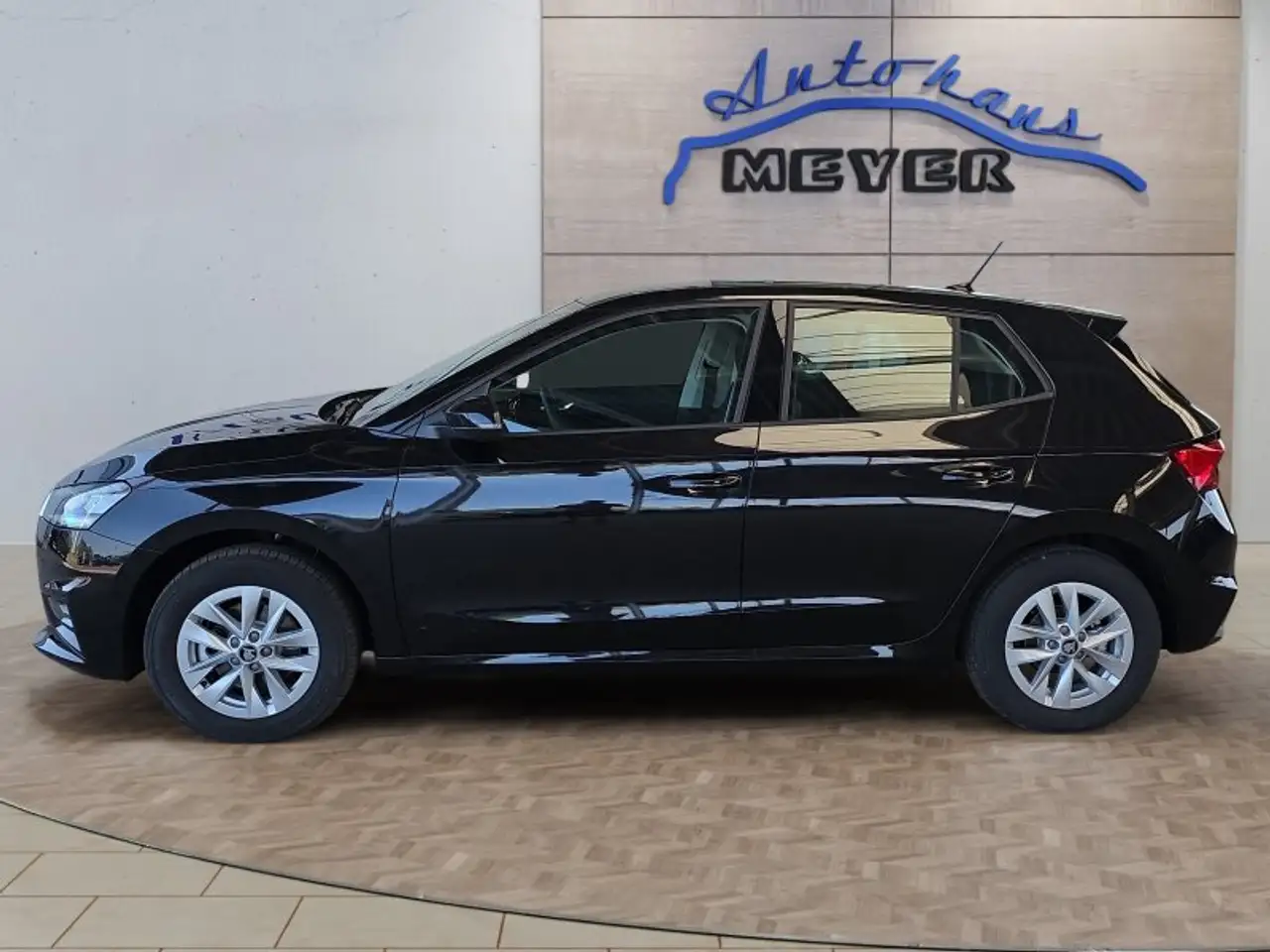 Skoda Fabia 1,0TSI DSG 5*J.Gar/LED/Winterp/Temp. **, миниатюра 2
