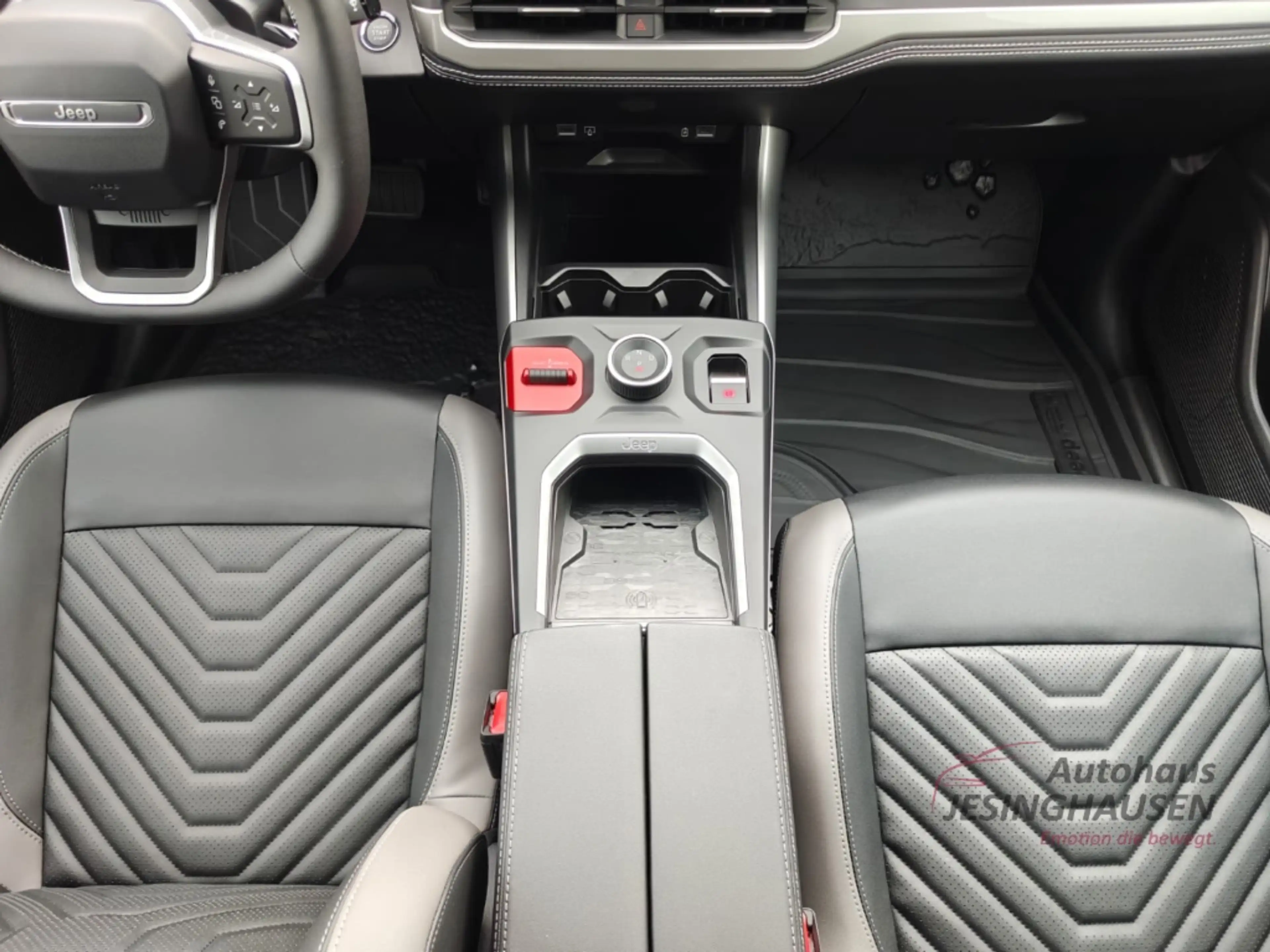 Jeep Compass Summit BEV*Panorama*Massage*Focal Soundsystem*Andr — photo 42