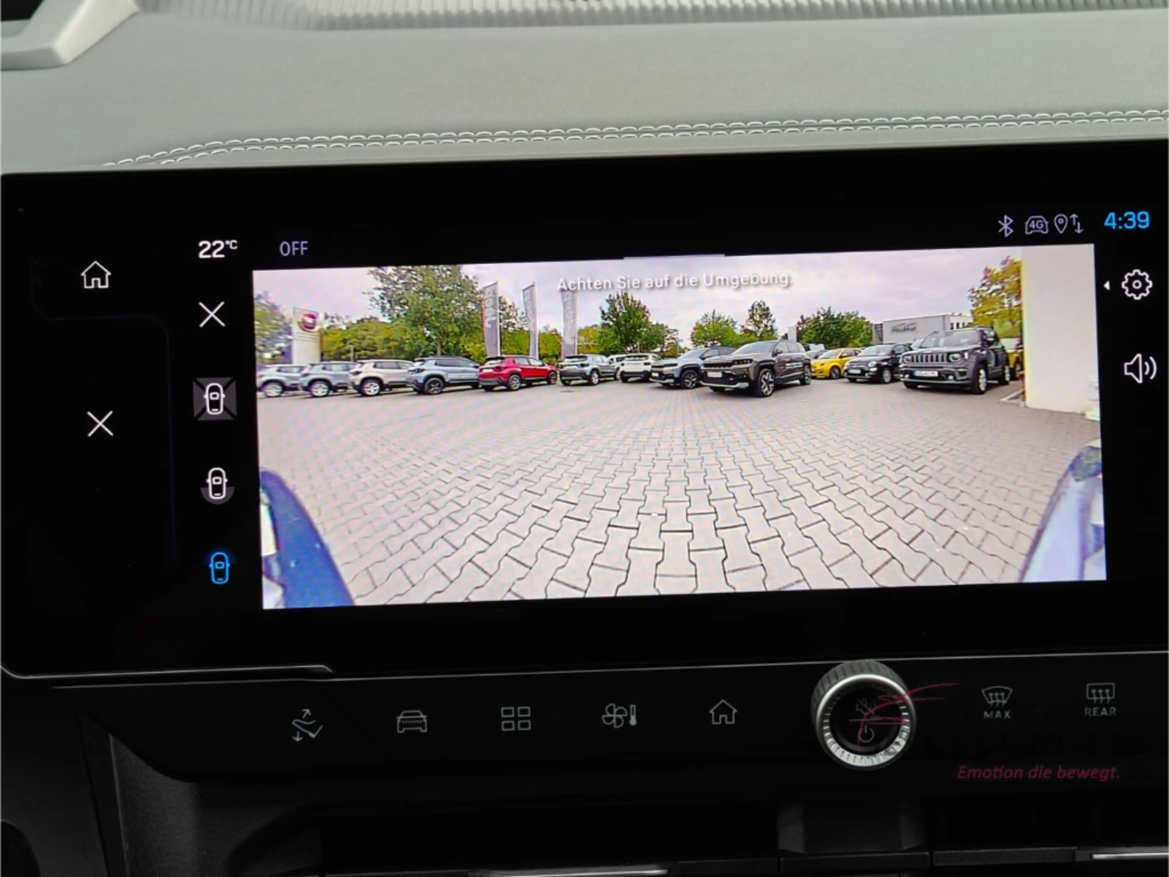 Jeep Compass Summit BEV*Panorama*Massage*Focal Soundsystem*Andr — photo 34