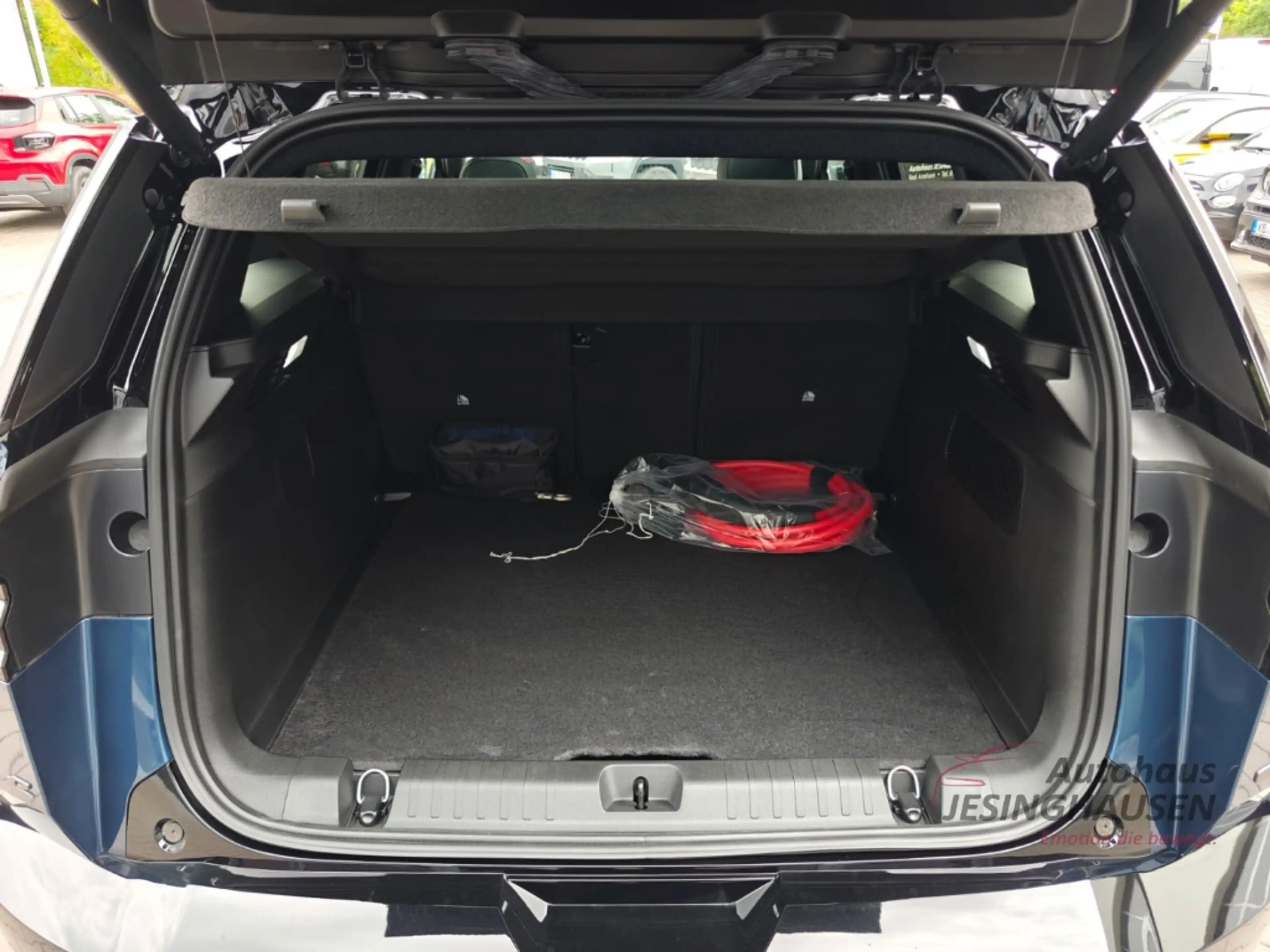 Jeep Compass Summit BEV*Panorama*Massage*Focal Soundsystem*Andr — photo 8