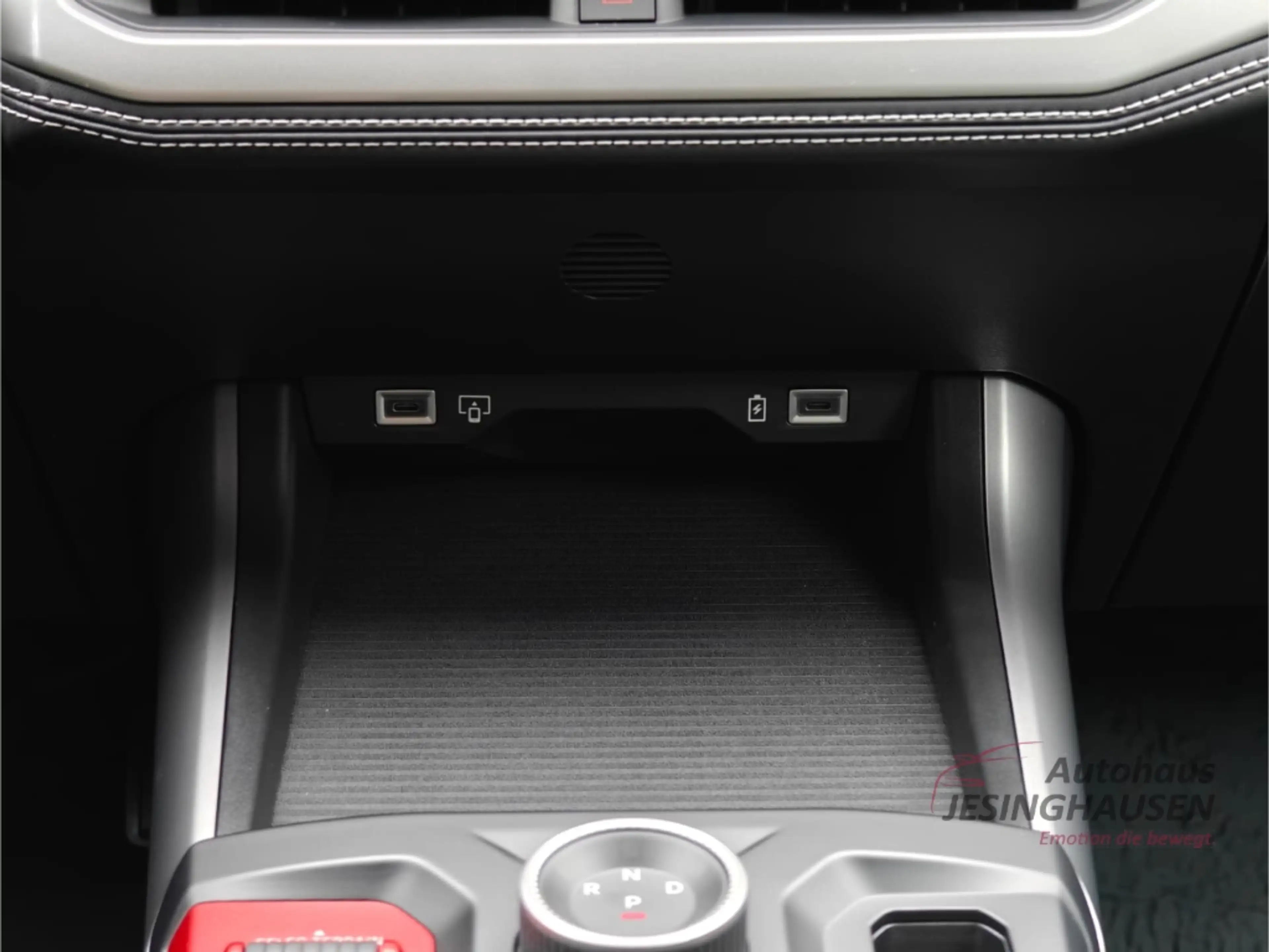 Jeep Compass Summit BEV*Panorama*Massage*Focal Soundsystem*Andr — photo 39