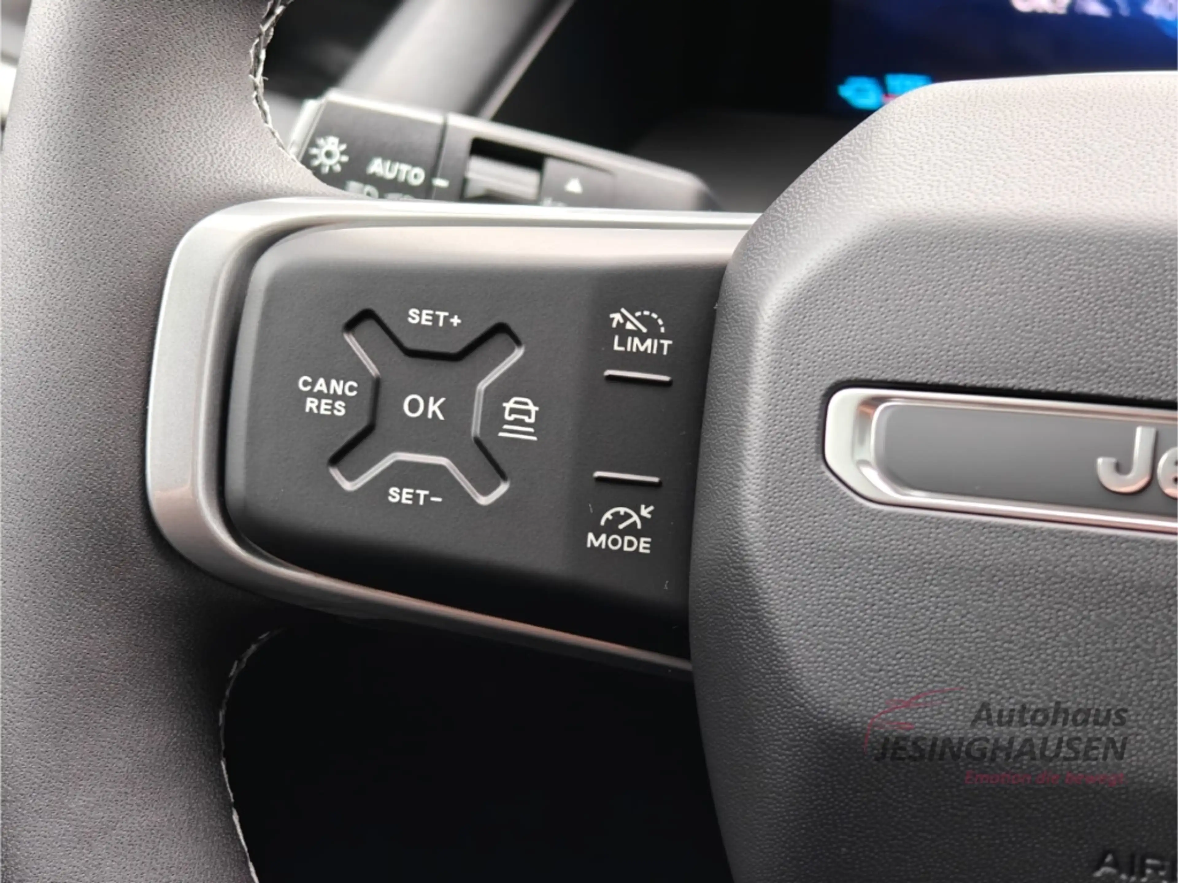 Jeep Compass Summit BEV*Panorama*Massage*Focal Soundsystem*Andr — photo 27