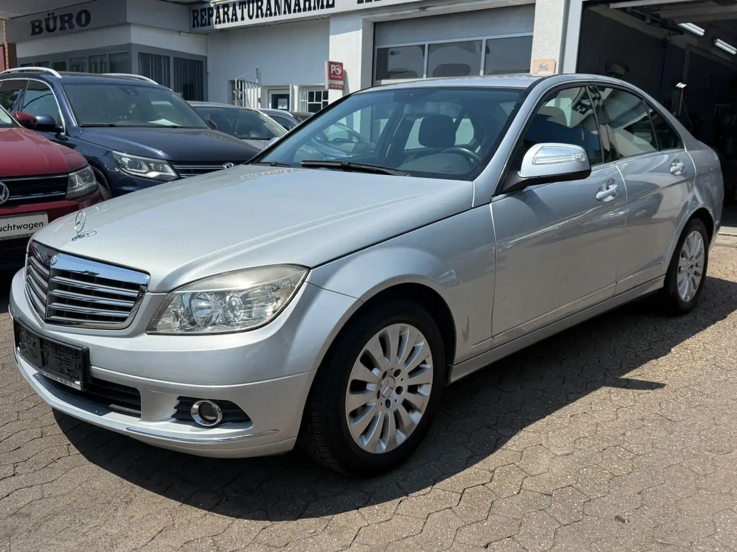 Mercedes-Benz C 180 Kompressor*Automatik*Tempo*Shz*Allwetter Argent - 1