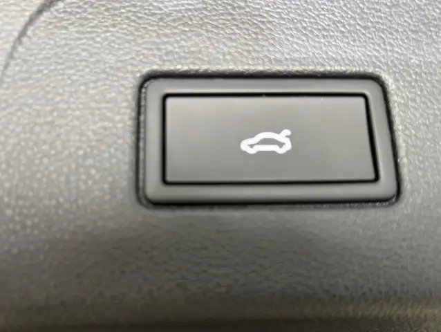Volkswagen Touran view 20