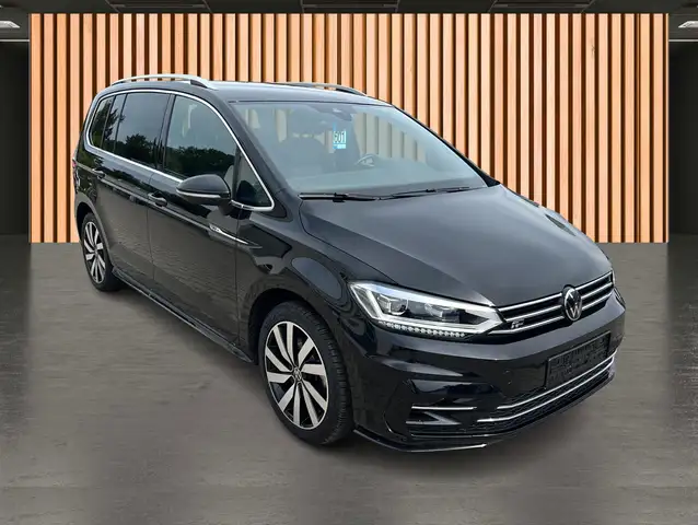 Volkswagen Touran view 25