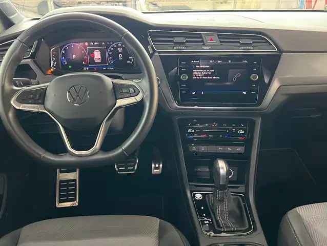 Volkswagen Touran view 15
