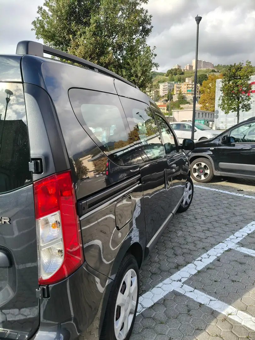 Dacia Dokker Dokker 1.5 blue dci Essential s Verde - 2