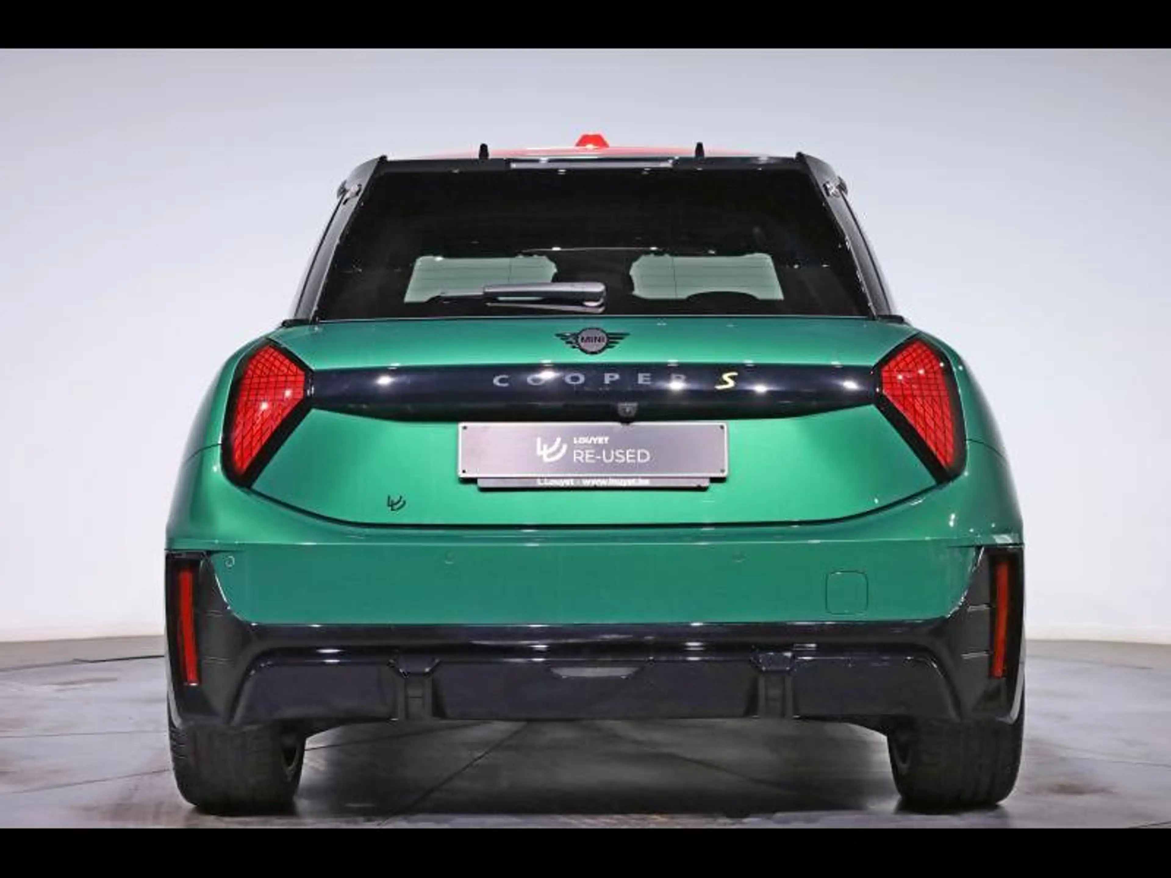 MINI Cooper SE — photo 4