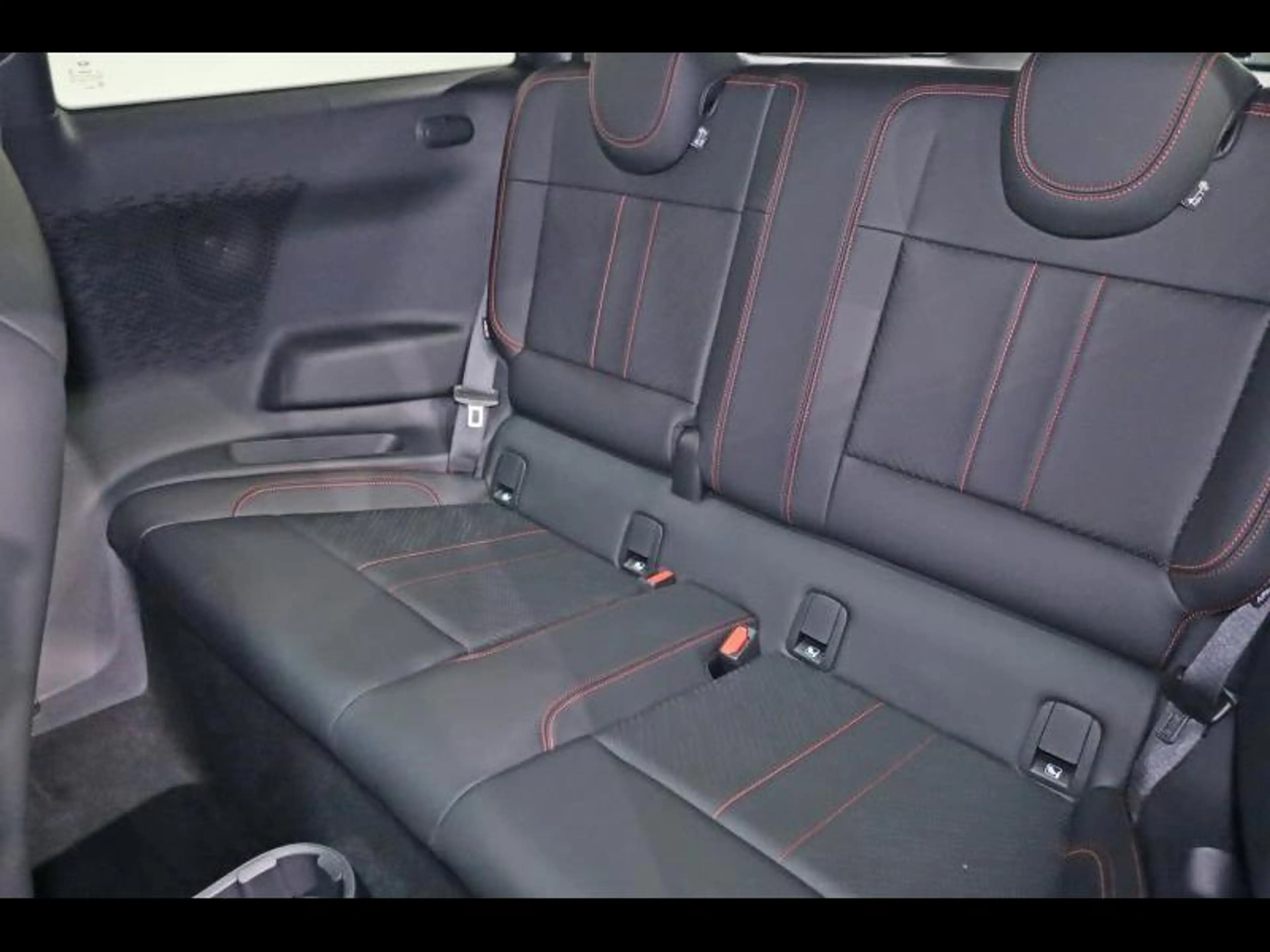 MINI Cooper SE — photo 10