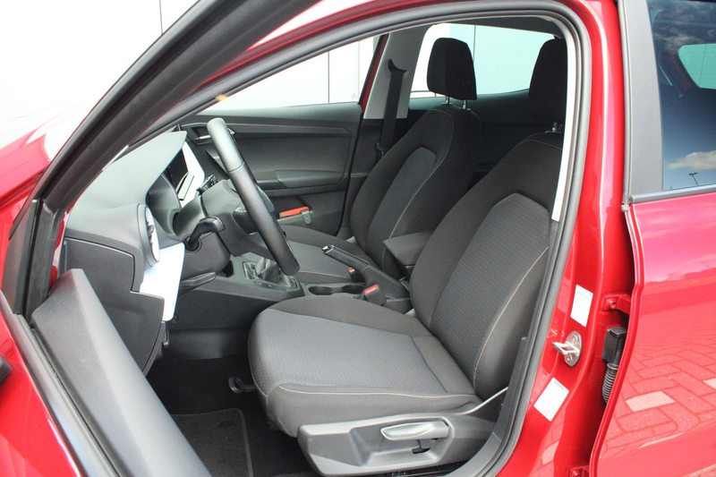 SEAT Ibiza 1.0 EcoTSI 95pk Style Business Intense | Cruise Co — photo 4