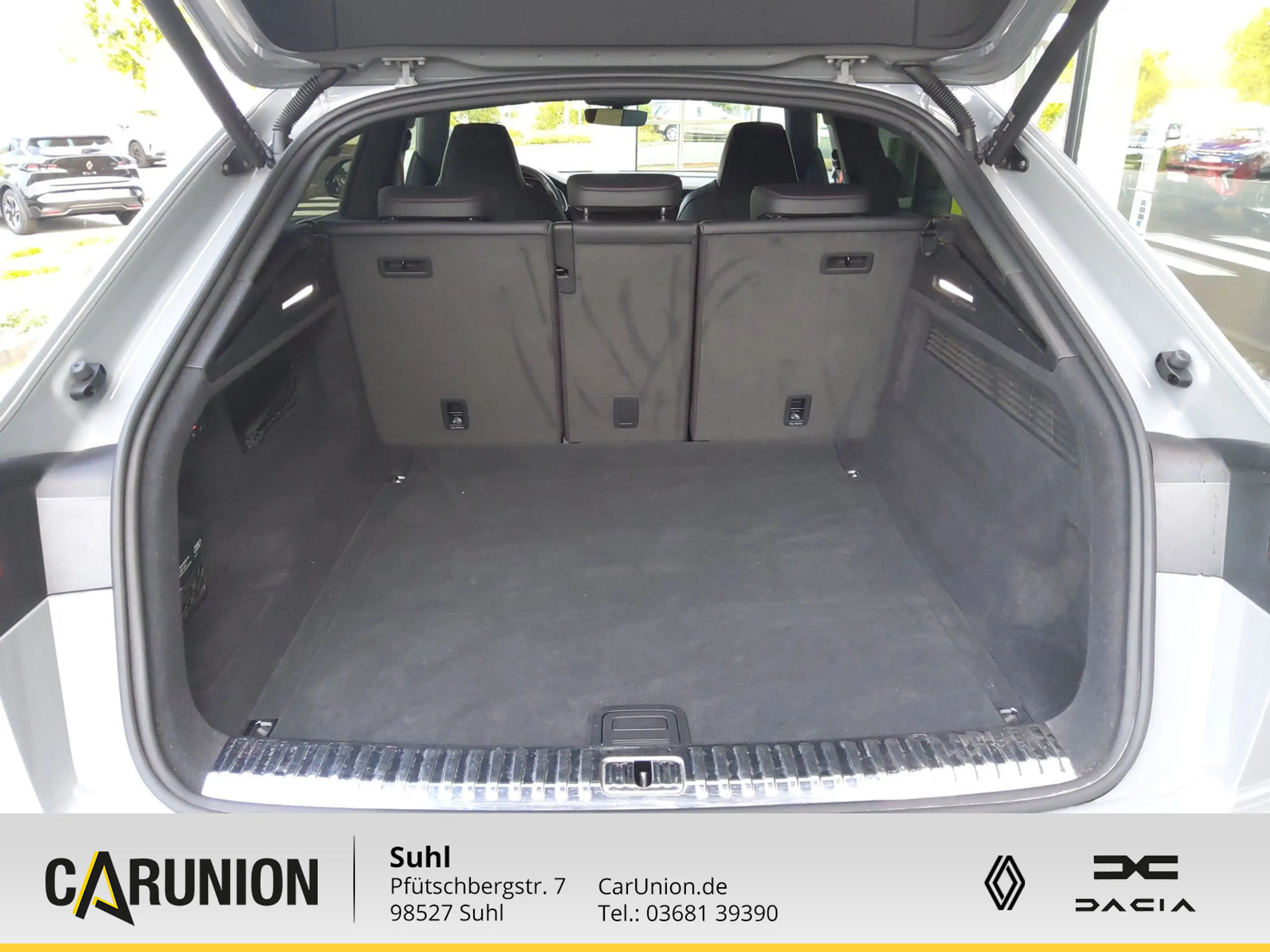 Audi SQ8 4.0 TFSI quattro competiti on plus — photo 11