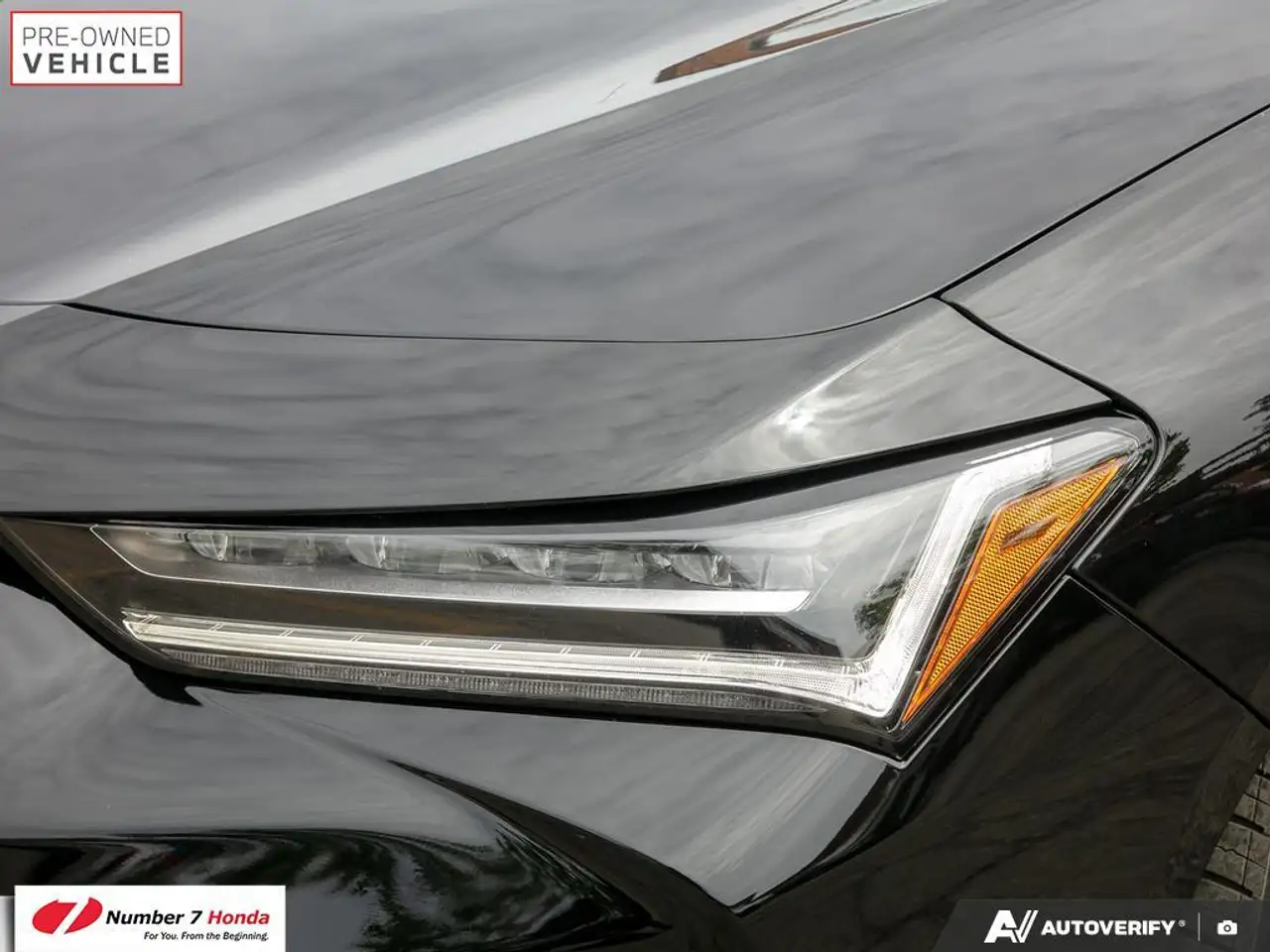 Acura TLX снимка Acura TLX