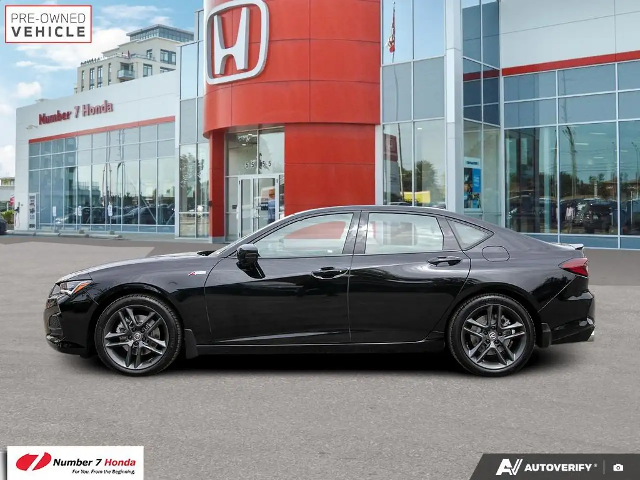 Acura TLX снимка Acura TLX