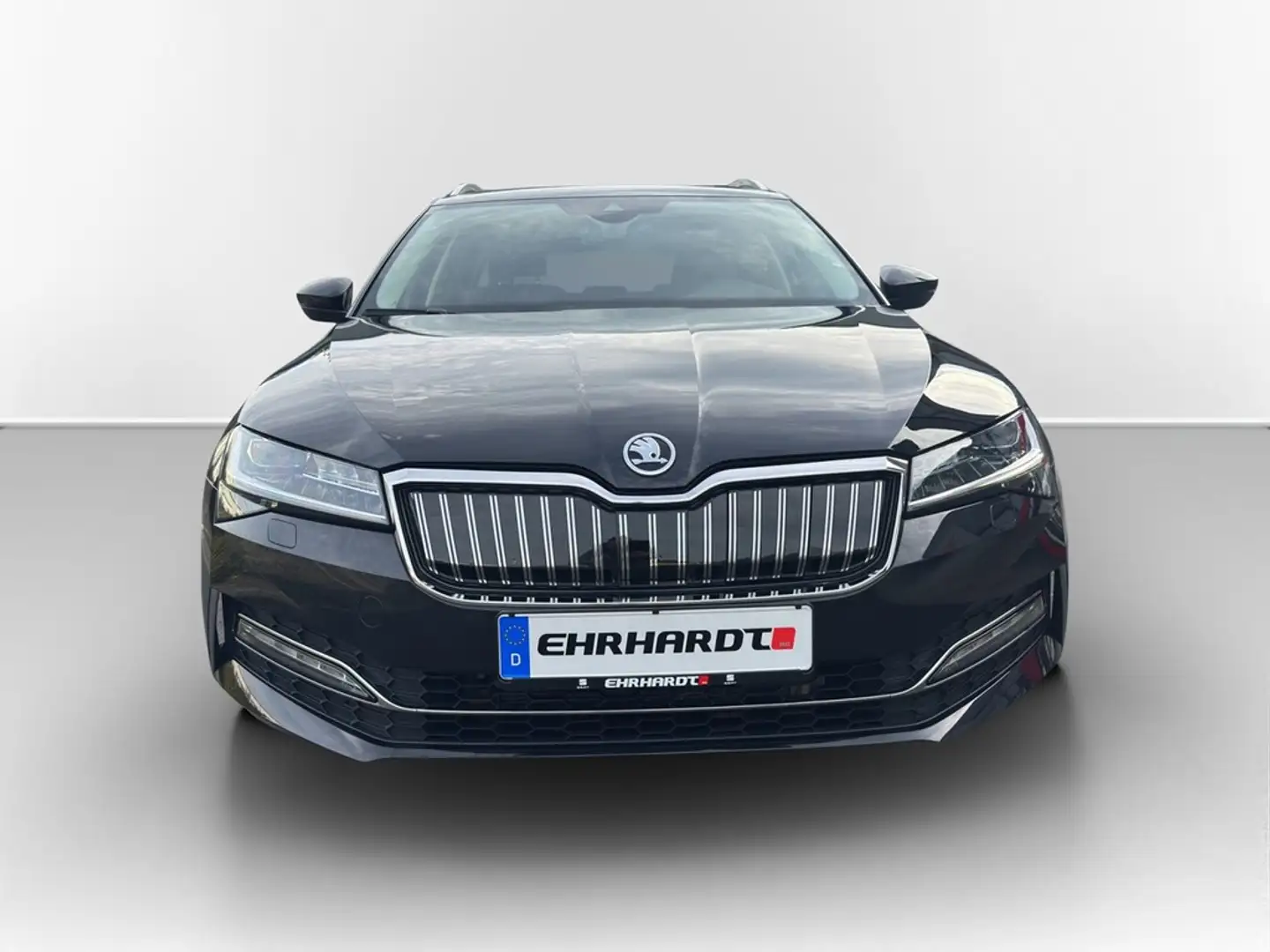Skoda Superb Combi 1.4 TSI iV DSG Style DCC AHK*STHZG*MATRIX... Schwarz - 2