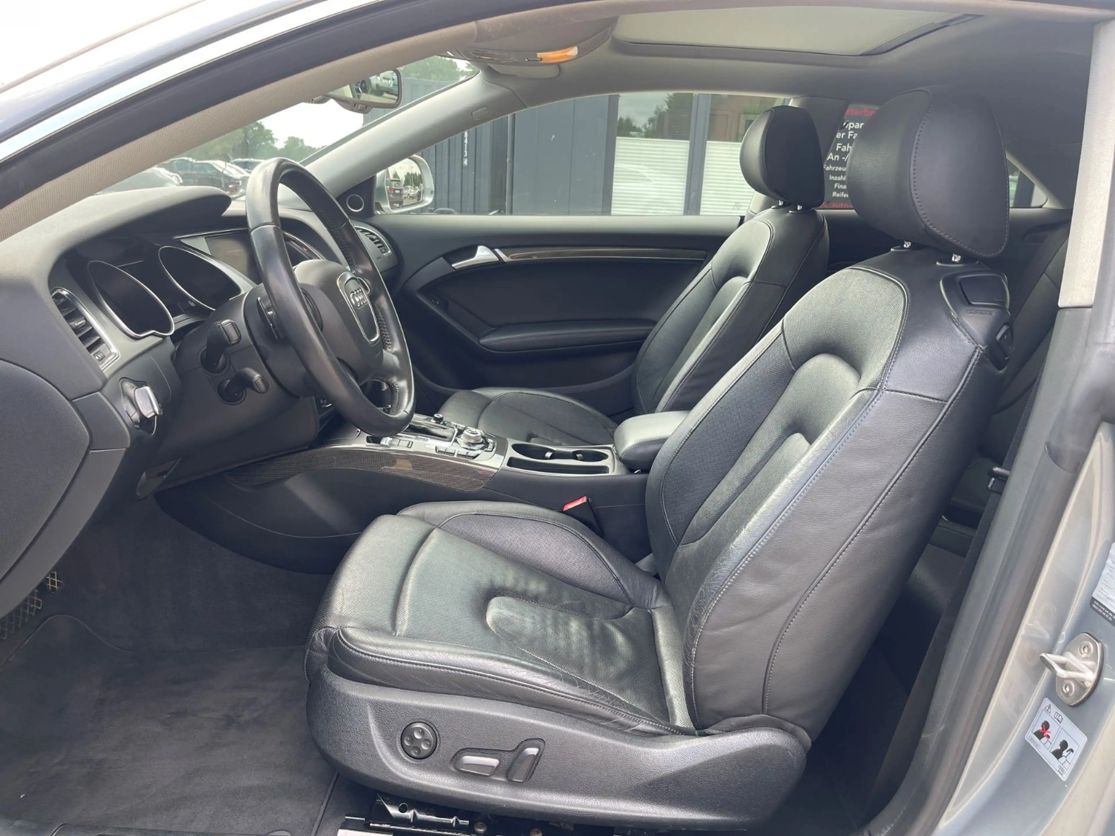 Audi S5 Coupe 4.2 FSI V8 quattro B&O — photo 10