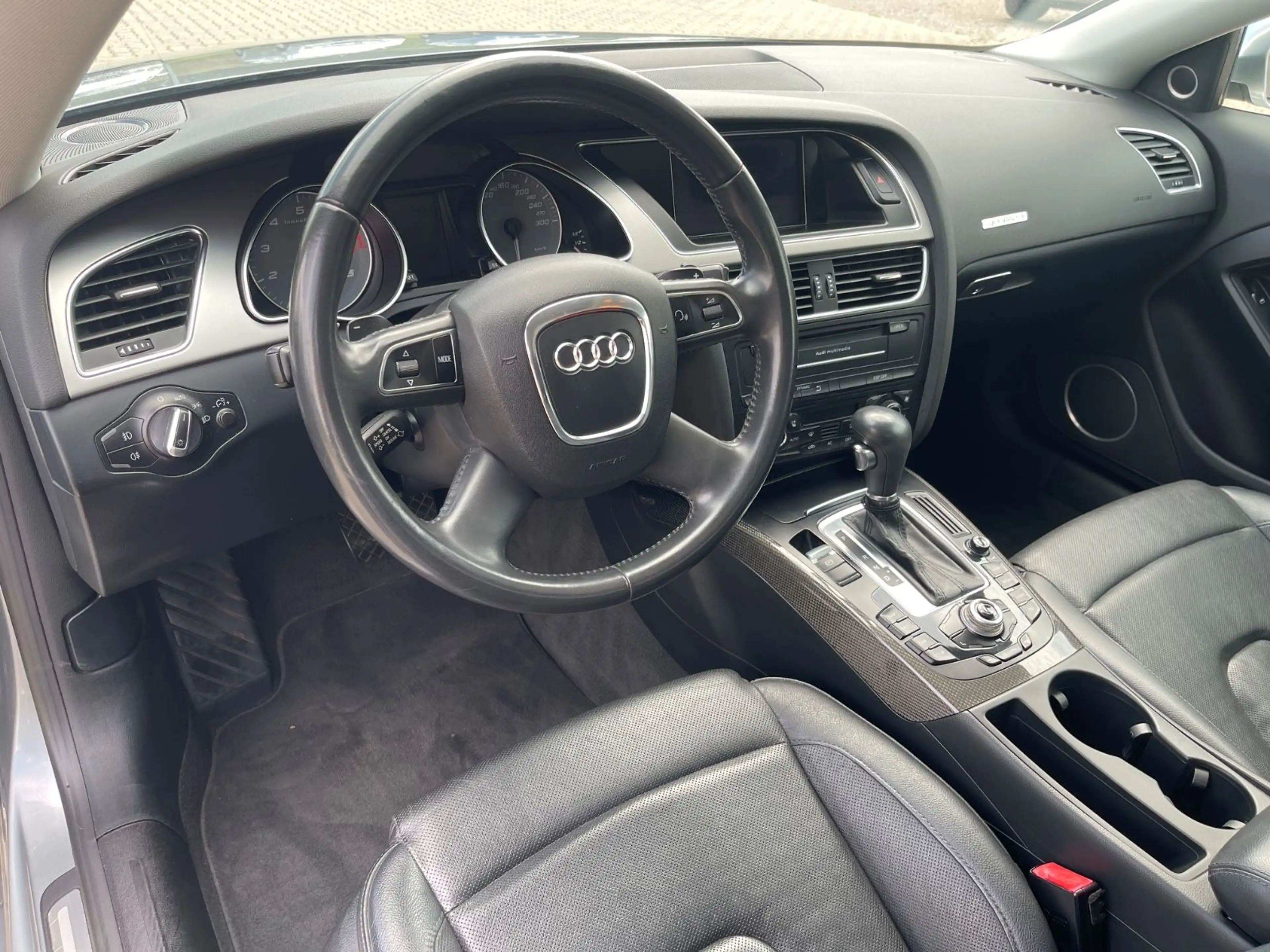 Audi S5 Coupe 4.2 FSI V8 quattro B&O — photo 11