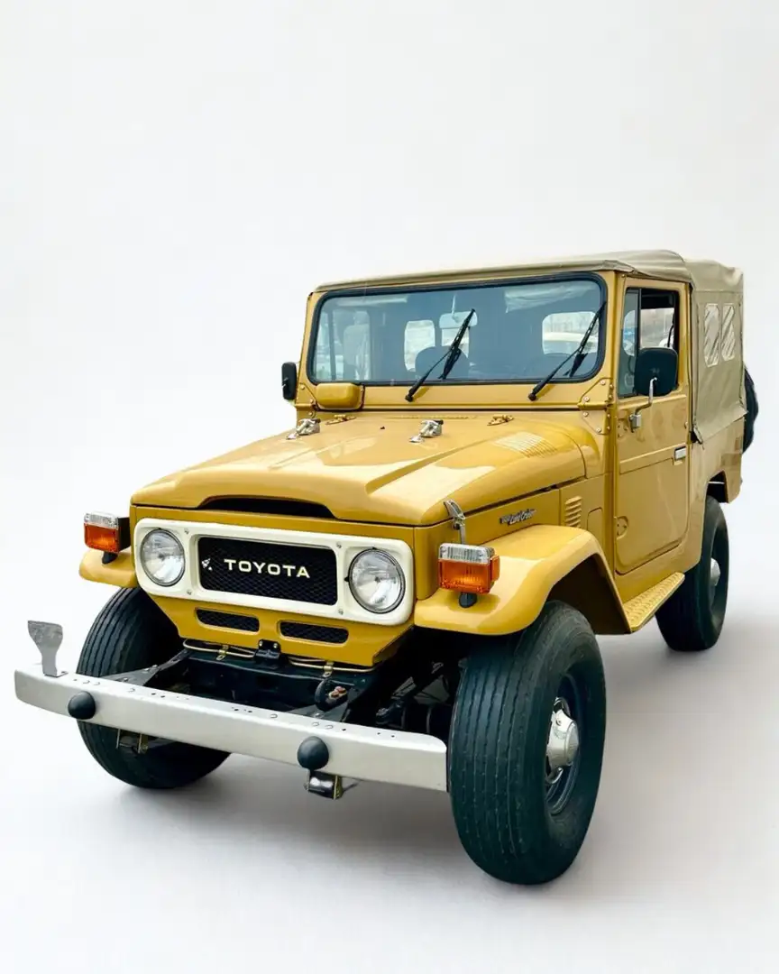 Toyota Land Cruiser FJ43, 2F 4.2-liters Жовтий - 2