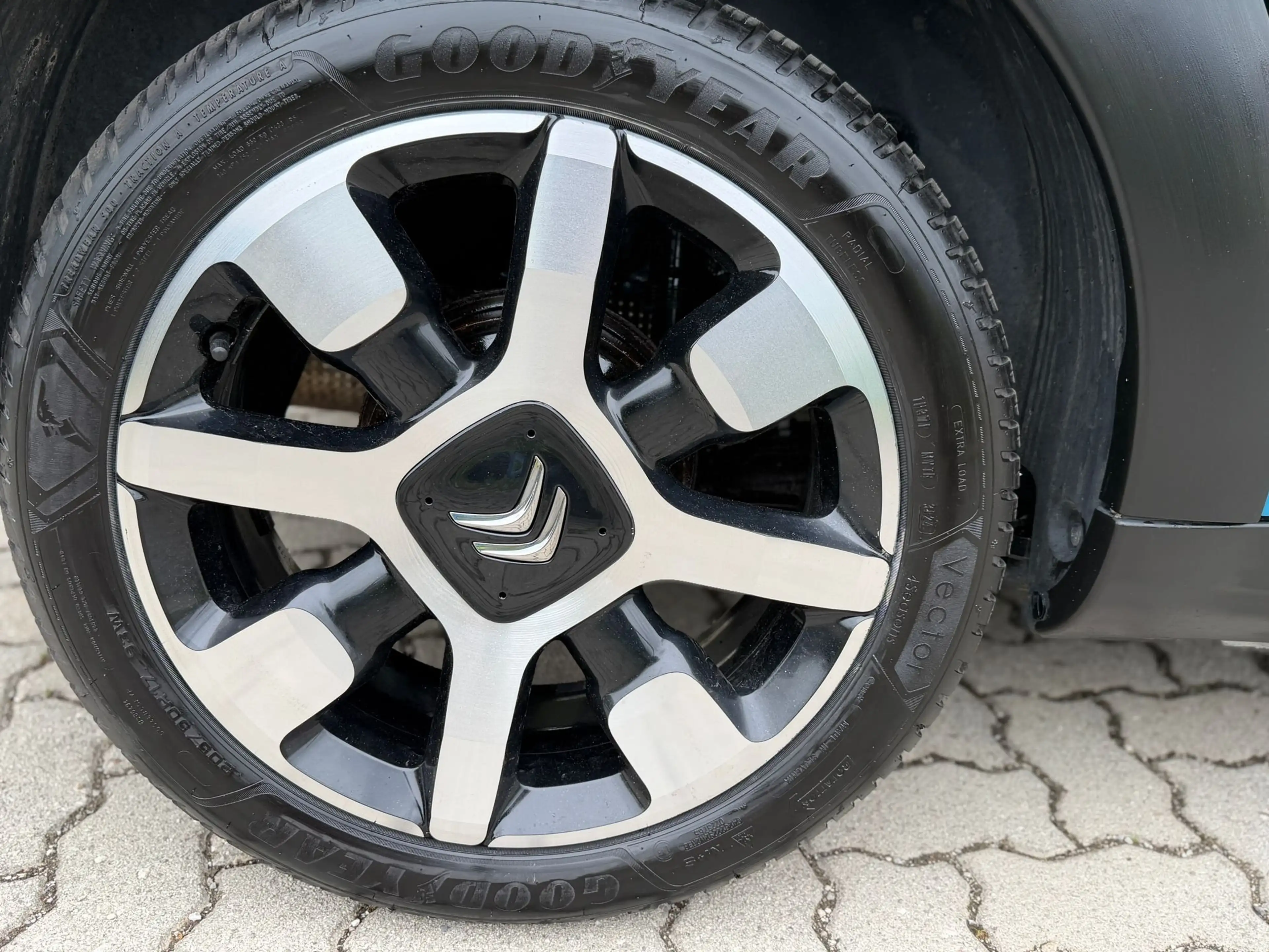 Citroen C4 Cactus C4 Cactus PureTech 110 S — photo 6