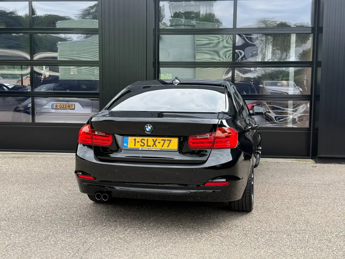 BMW 328 3-serie 328i High Executive Xenon Navi Cruise Lede Schwarz - 2
