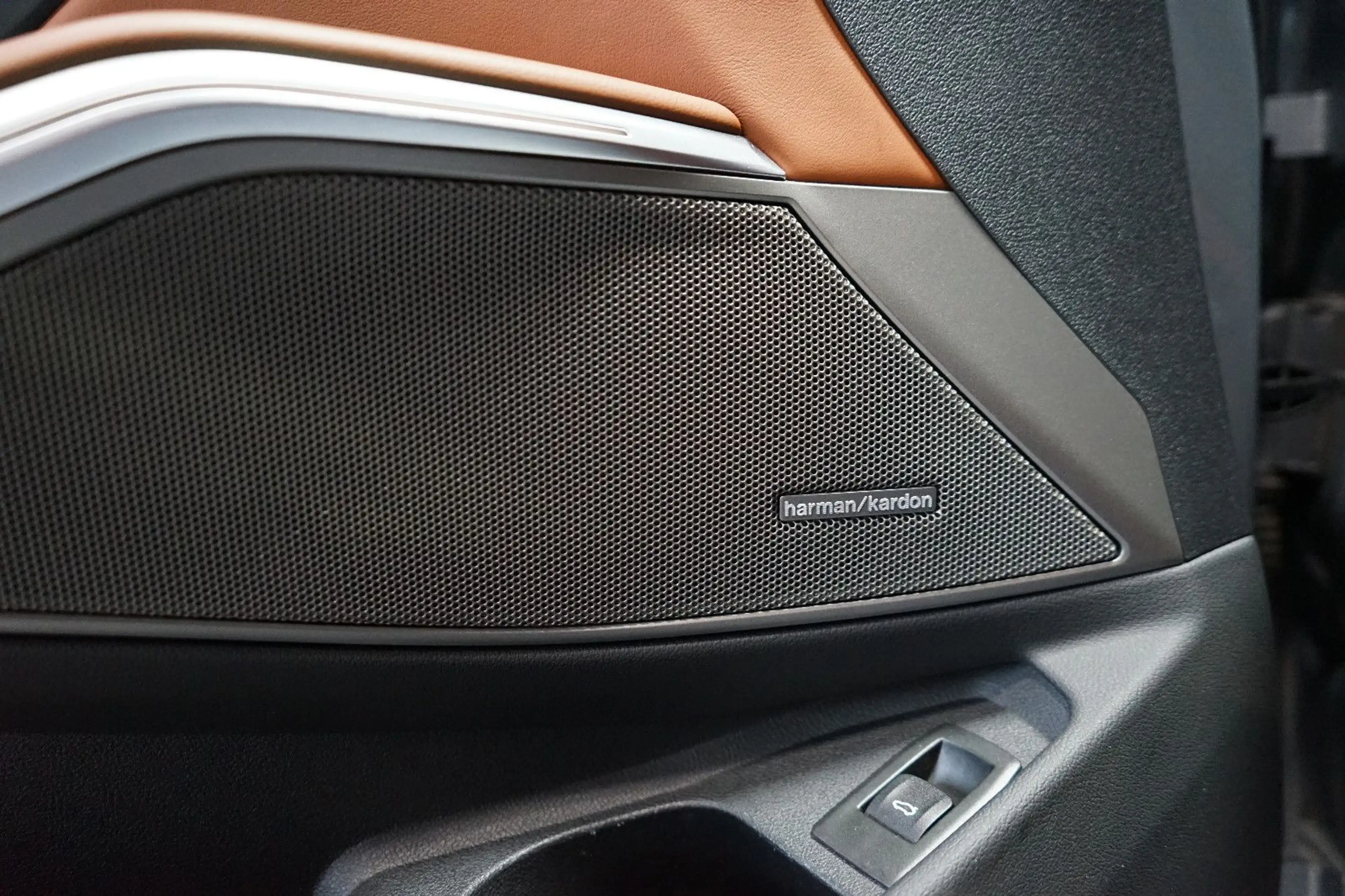 Alpina D3 S Touring Merino+AHK+H/K+360°+Driv.Ass.Prof. — photo 9