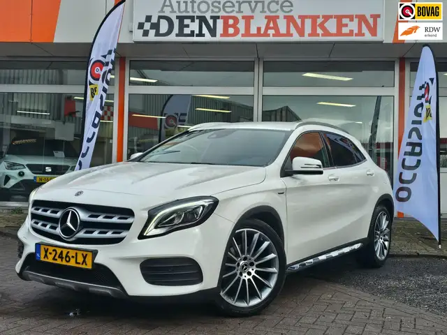 Mercedes-Benz GLA 200 Business Solution AMG Automaat BJ.2020 / Navi / Le