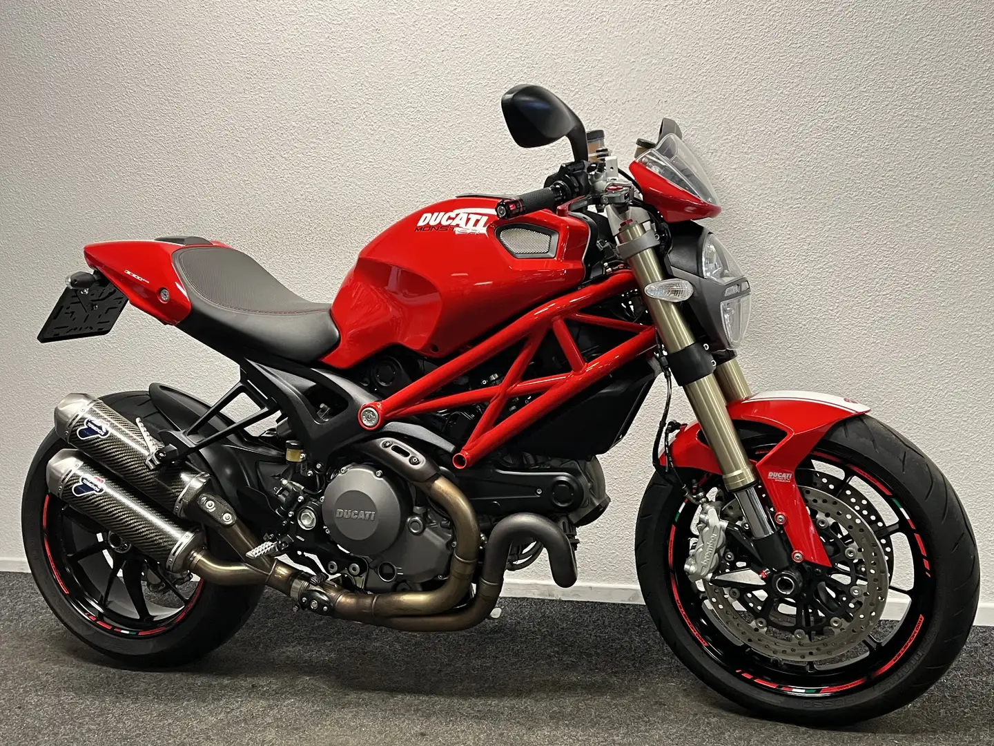 Ducati Monster 1100 EVO ABS Červená - 2