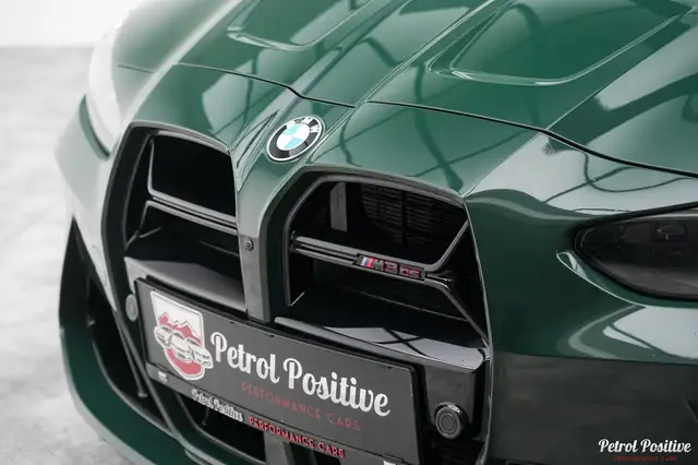 BMW M3 view 5