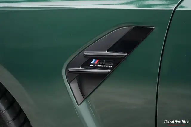 BMW M3 view 7
