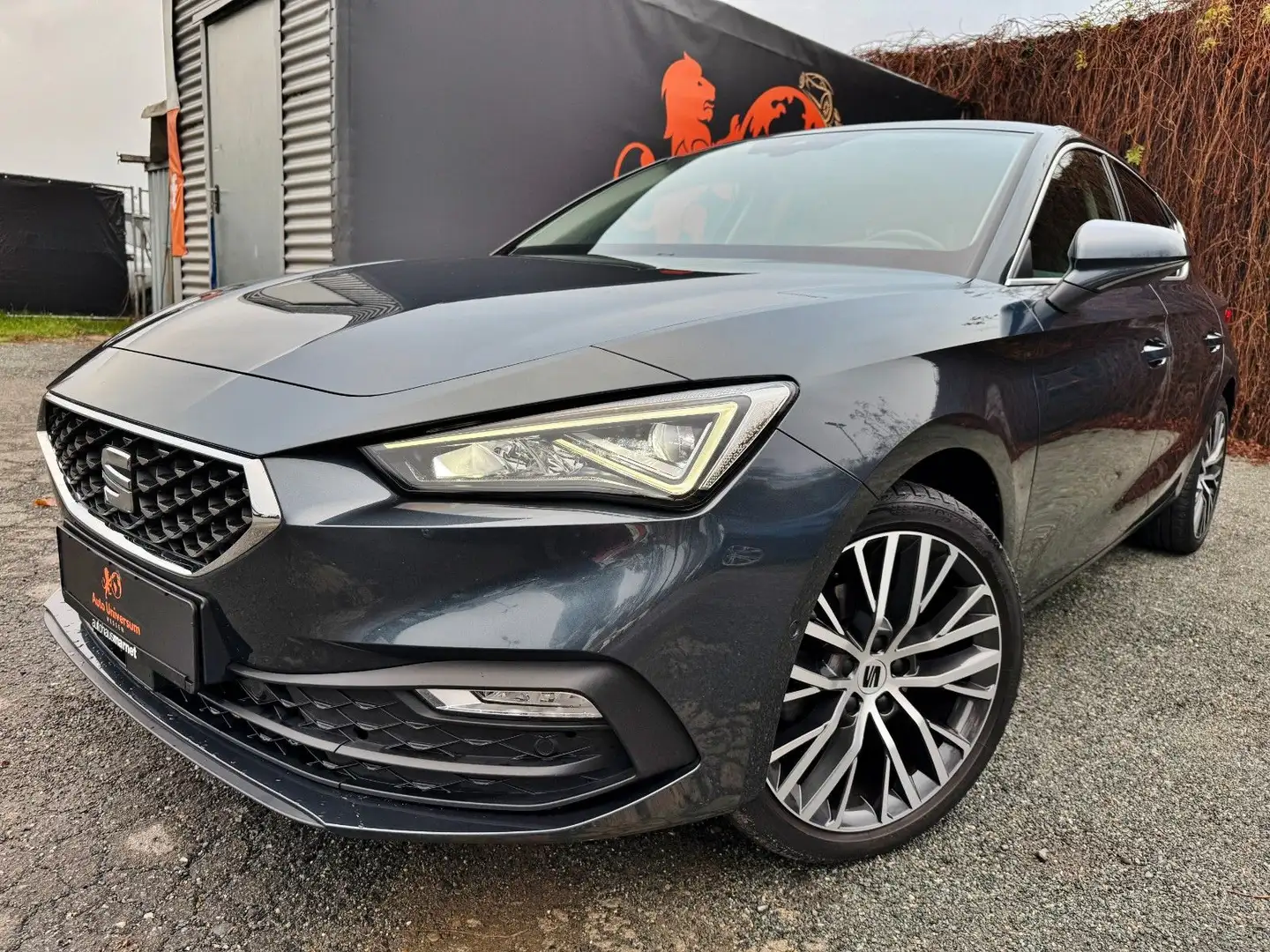 SEAT Leon #1.HAND#TÜV#SERVICE#MULTIMED#8.FACH-BER#TOP Grau - 2