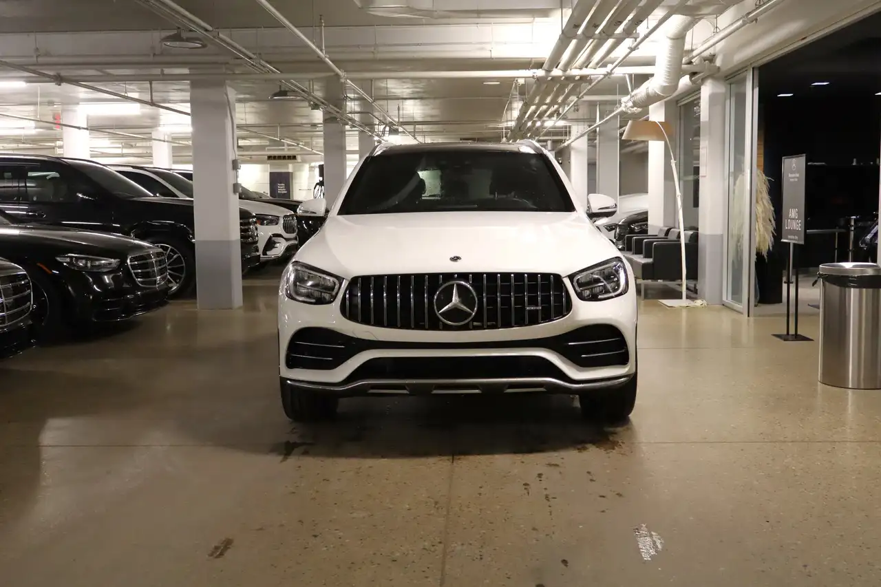 Mercedes-Benz GLC снимка Mercedes-Benz GLC