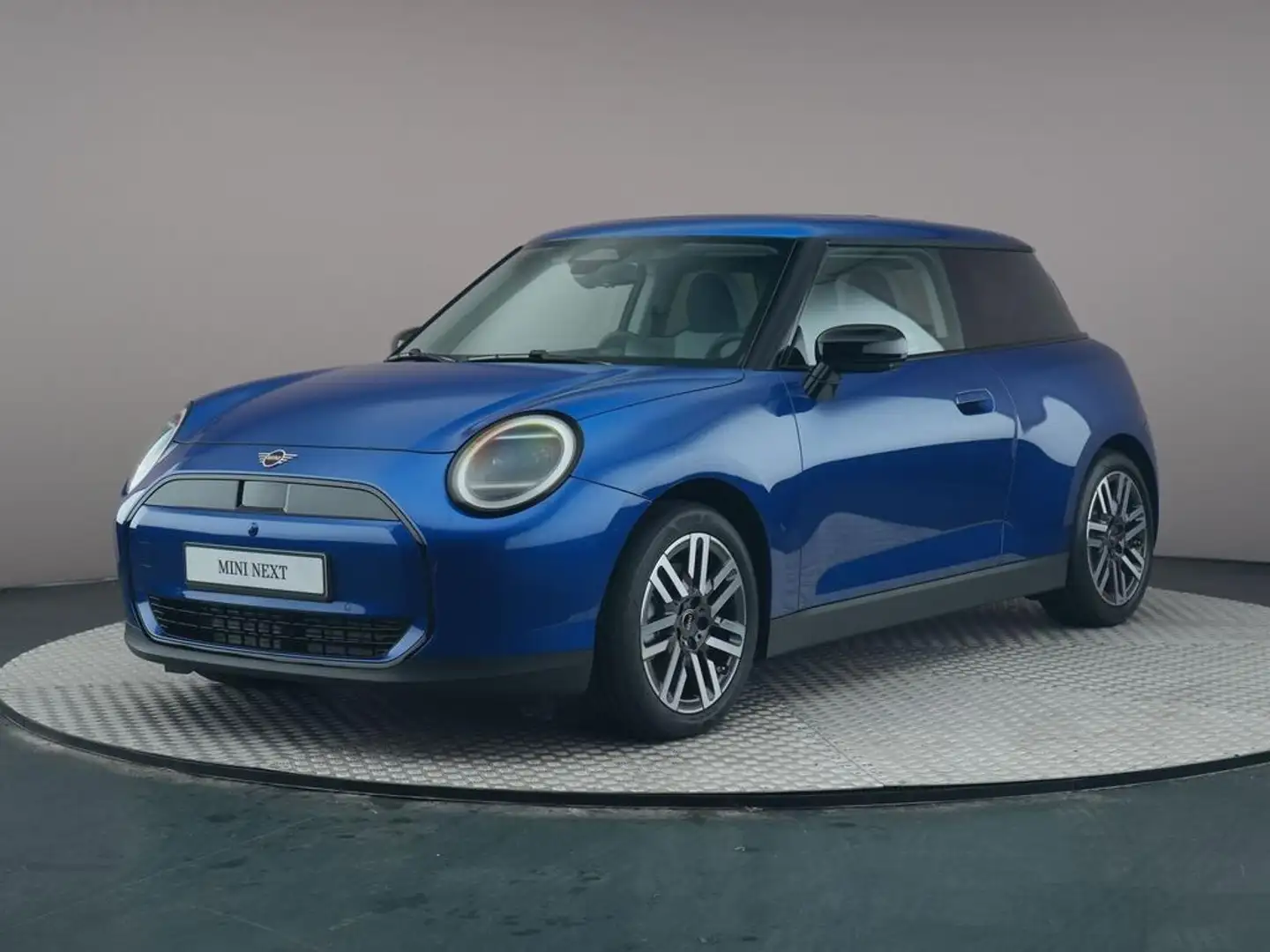 MINI Cooper E Classic L Blauw - 1