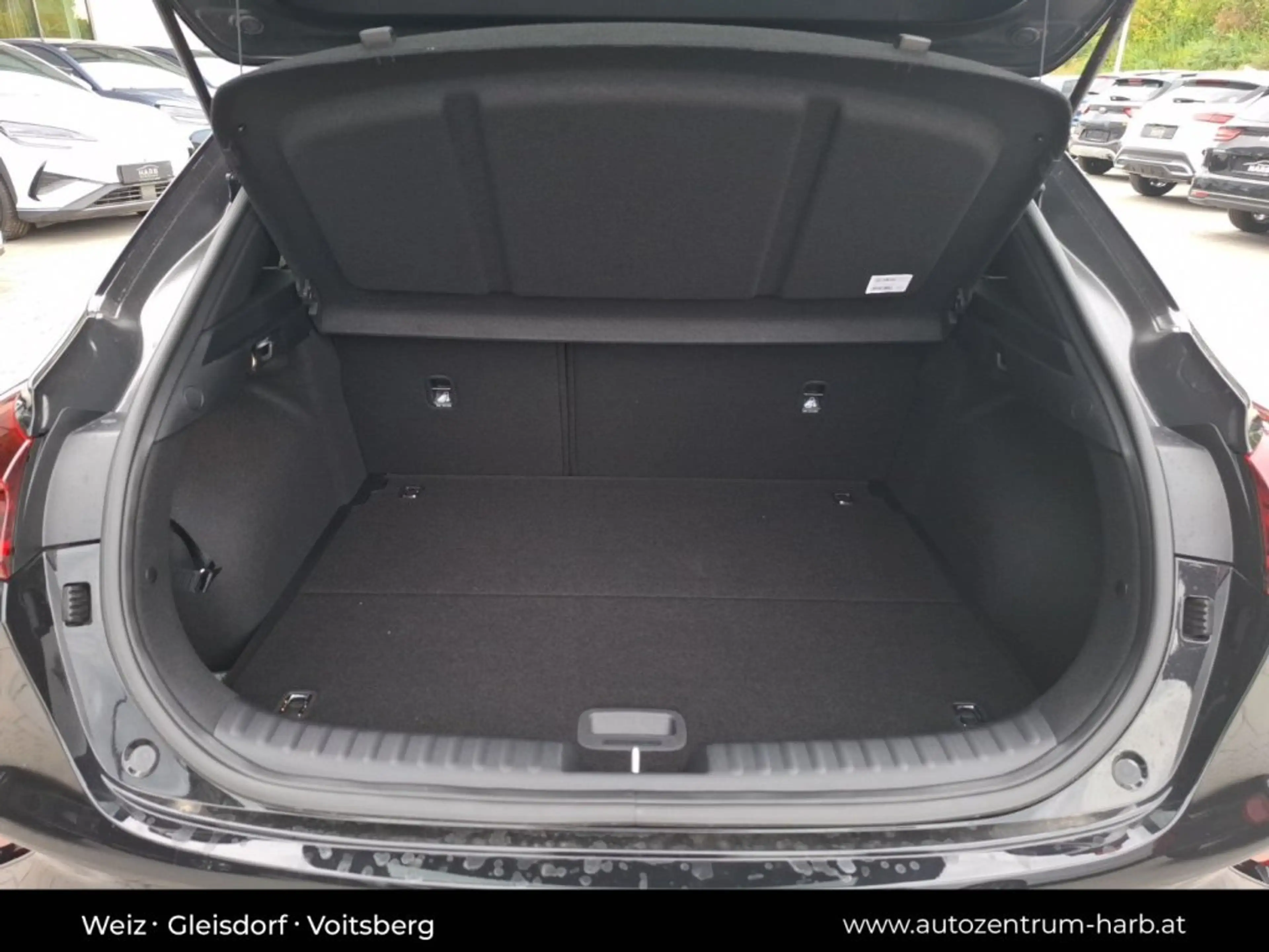Kia XCeed /SILBER/1.0 TGDI/MT6/115/MY26 — photo 14