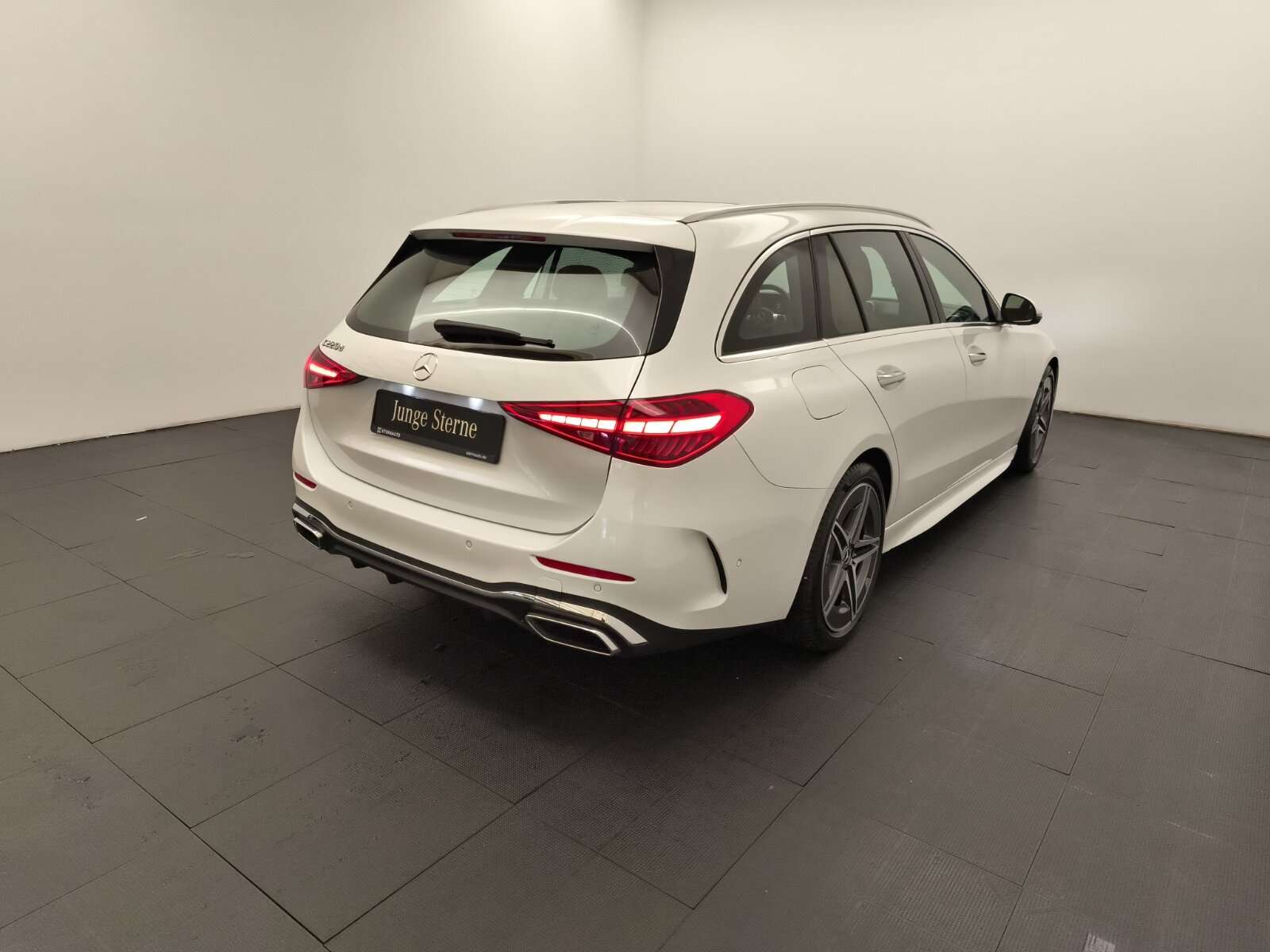 Mercedes-Benz C 220