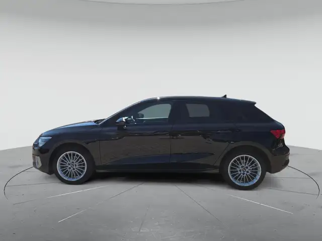 Audi A3 view 6