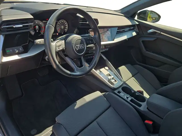 Audi A3 view 4