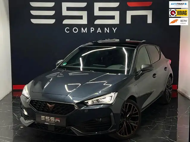 CUPRA Leon 1.4 e-Hybrid VZ Copper Edition Pano Memory Keyless