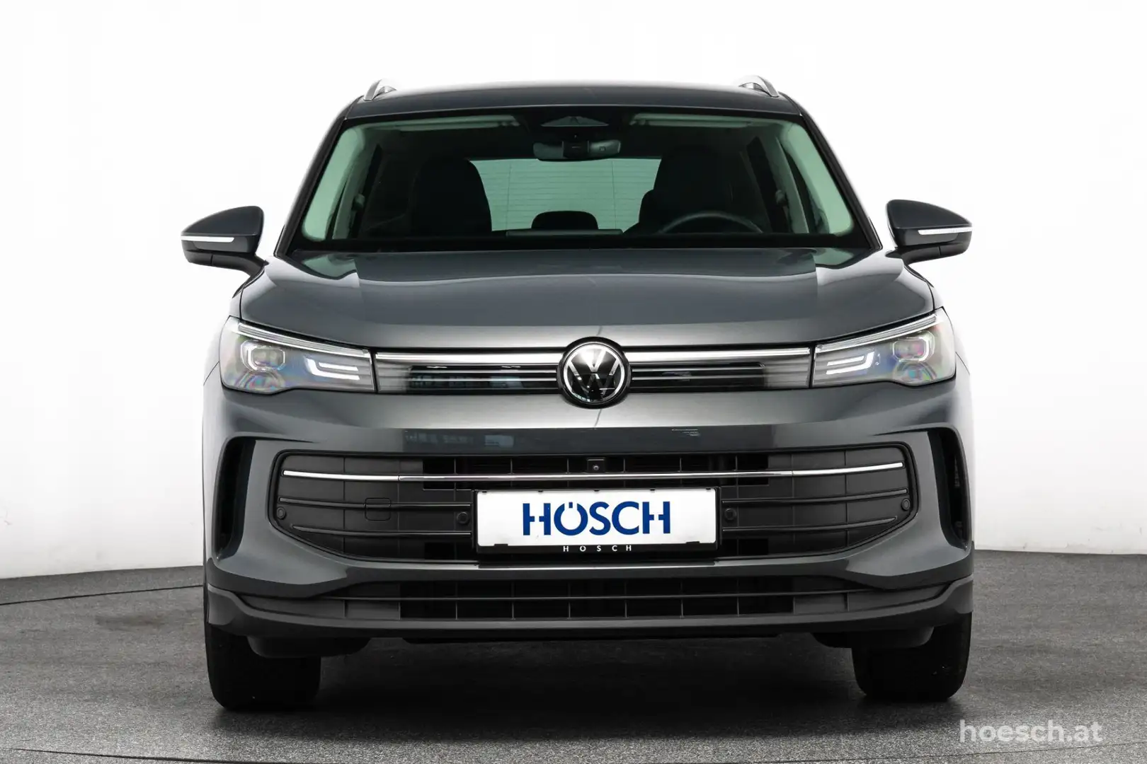 Volkswagen Tiguan Life TDI Aut. AHK 360° ACC 18er WINTERPAKET Grigio - 2