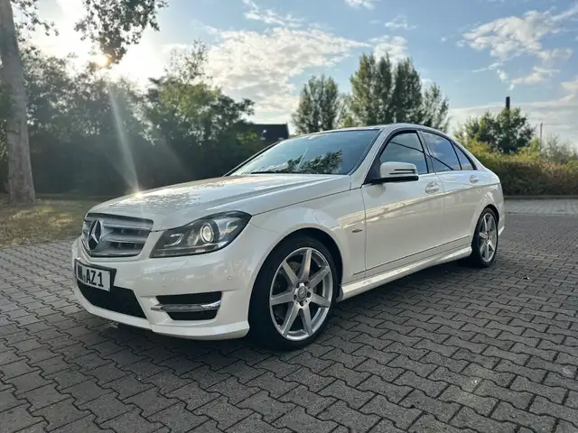 Mercedes-Benz C 350 CDI BlueEfficiency/AMG PACKET/PANO/
