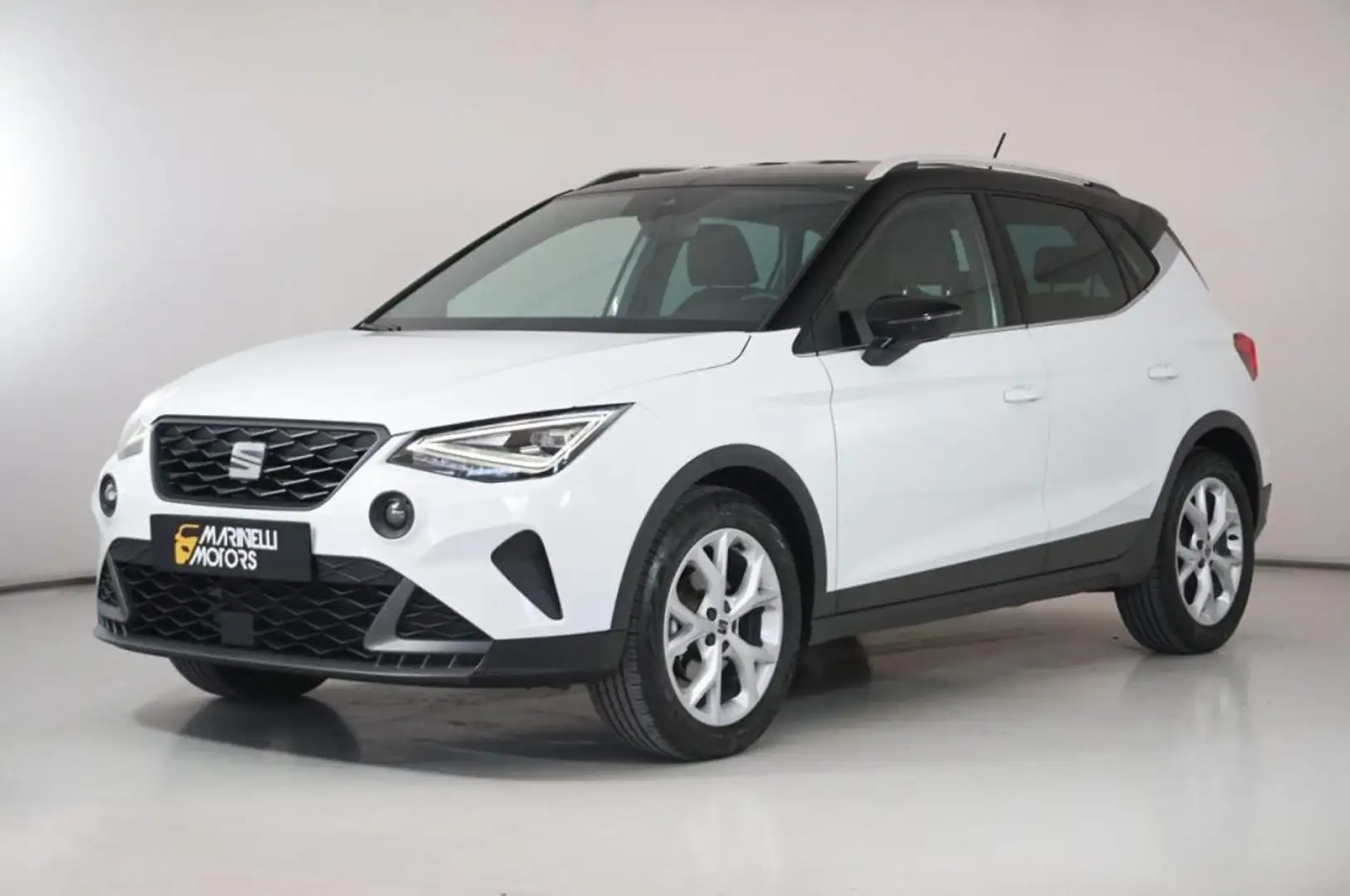 SEAT Arona 1.0 TSI 95CV FR Bianco - 1
