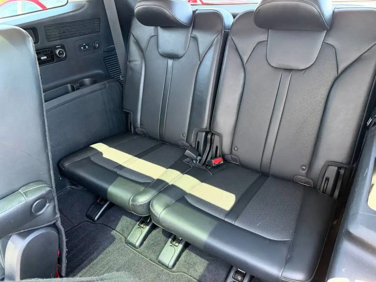 Kia Sorento снимка Kia Sorento