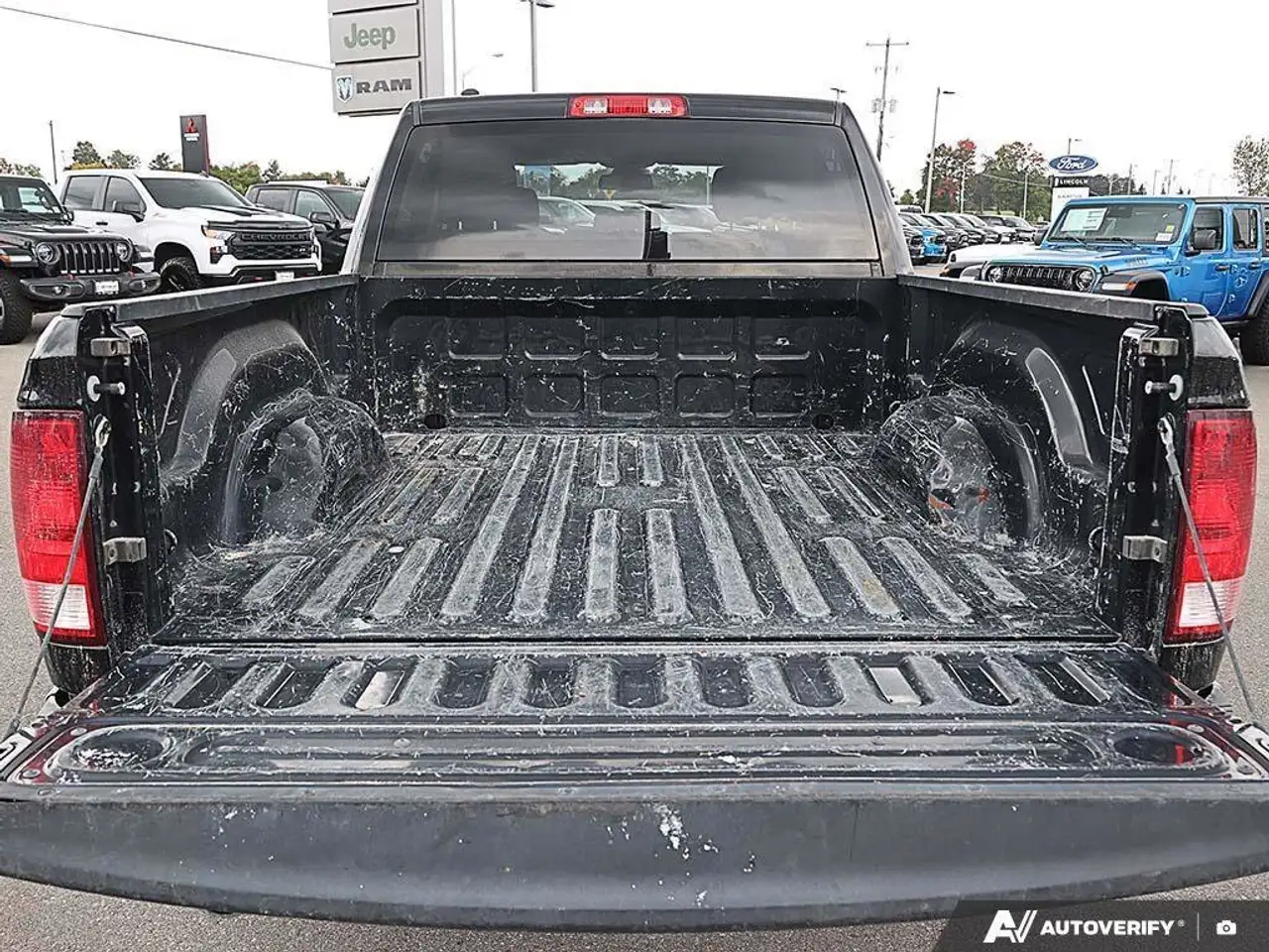 RAM 1500 снимка RAM 1500