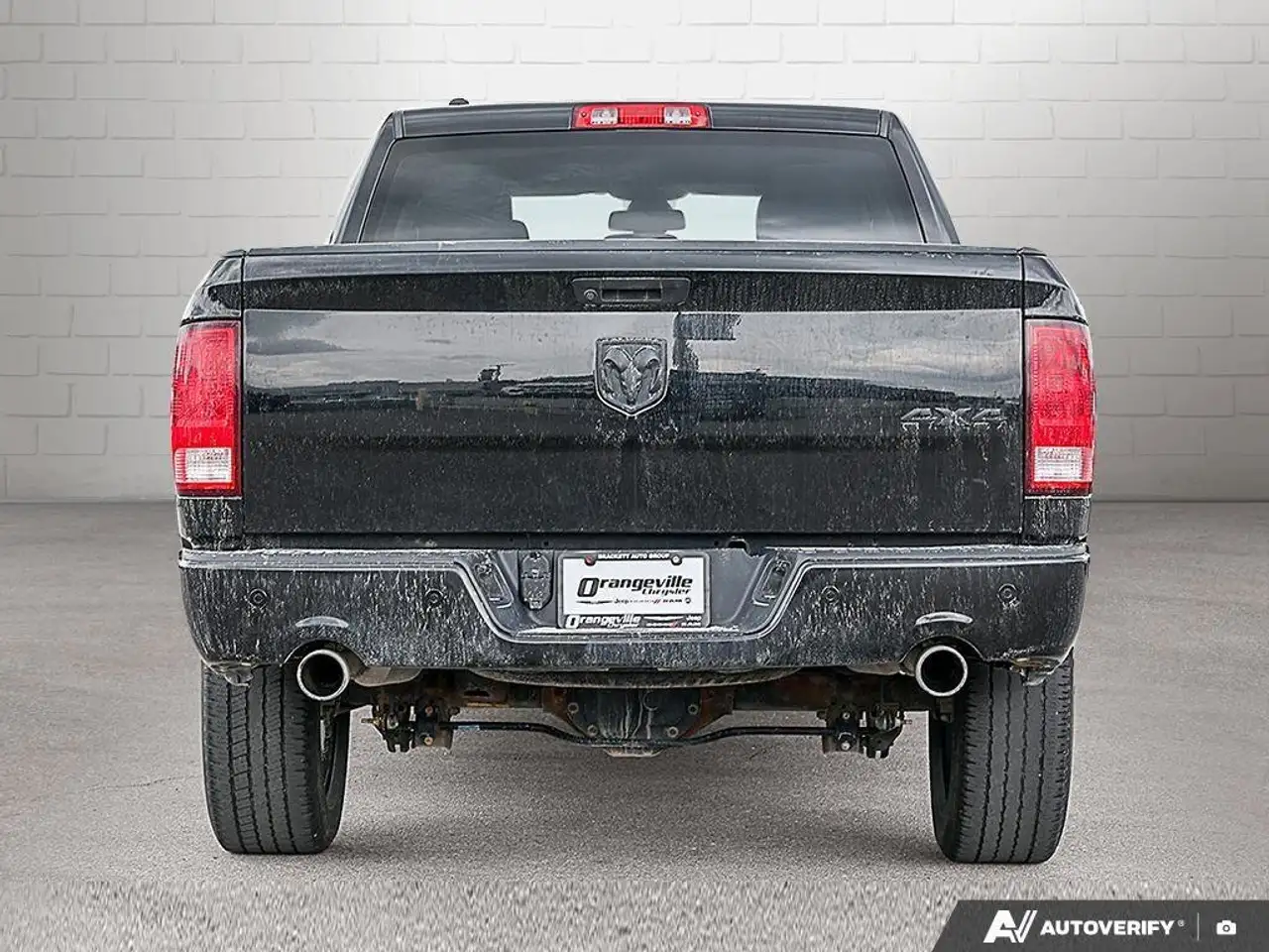RAM 1500 снимка RAM 1500