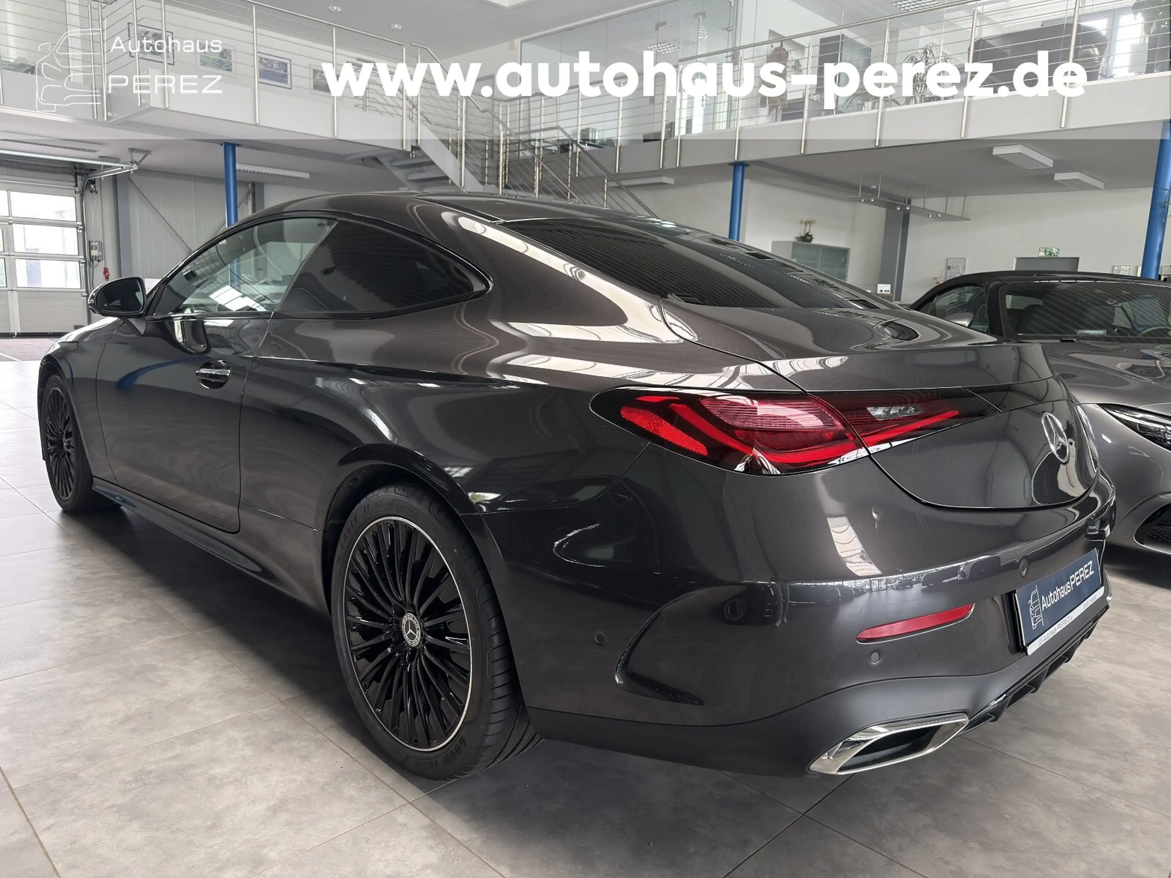 Mercedes-Benz CLE 300 CLE 300 4M Coupé AMG PREMIUM-DISTRONIC-PANORAMA! — photo 3