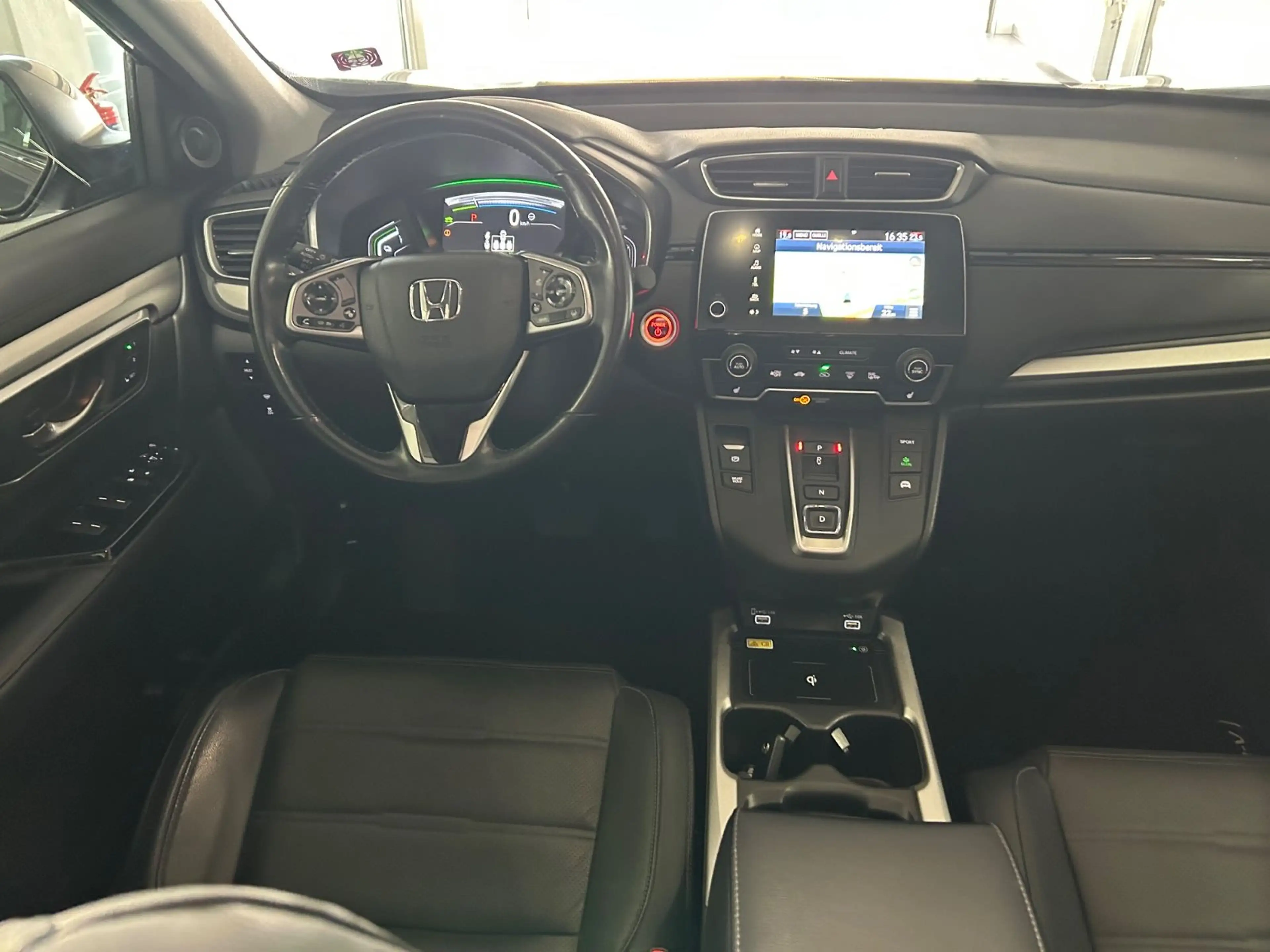 Honda CR-V Hyb. 4X4 Executive Automatik Leder Pano LED — photo 13