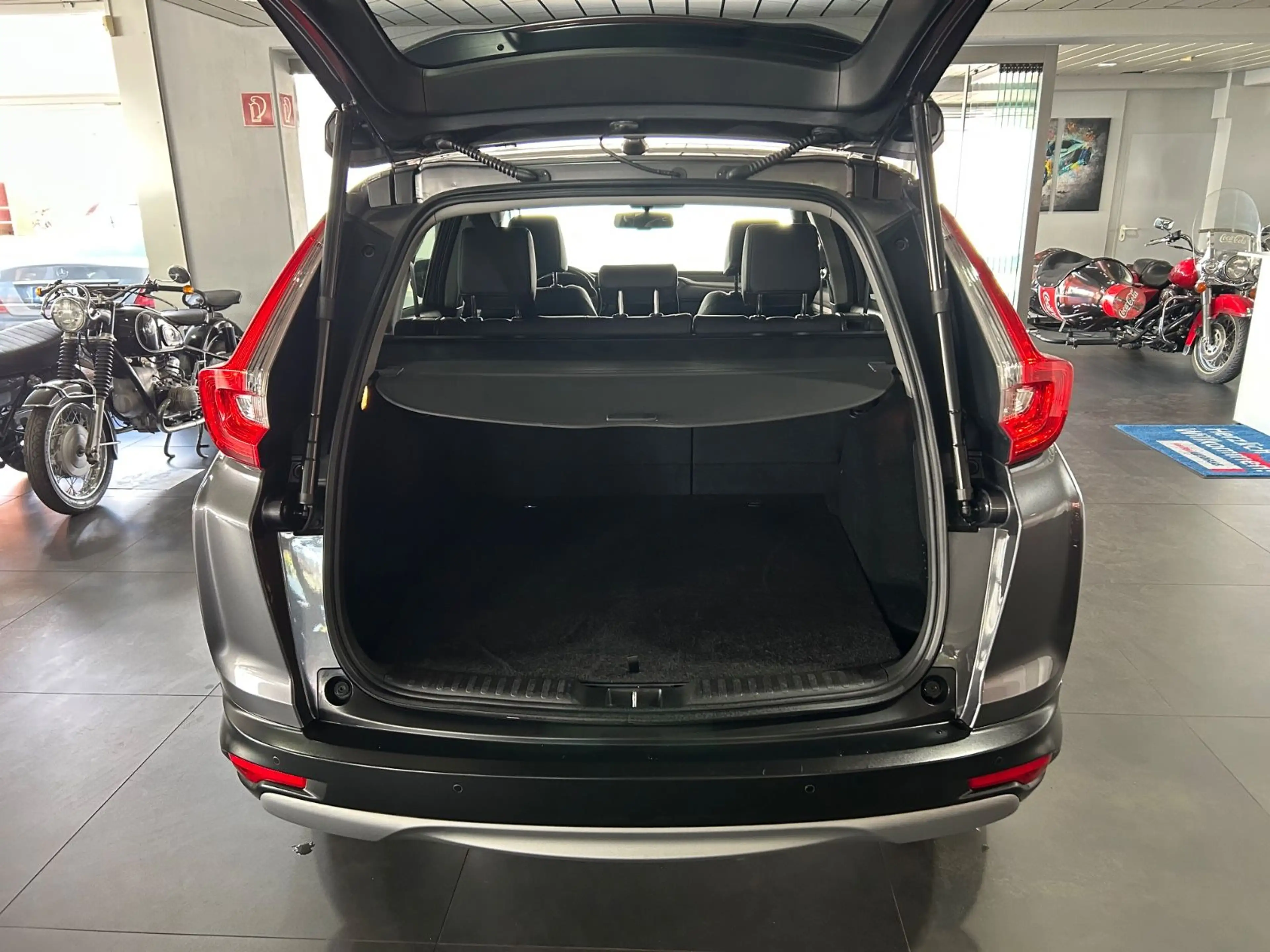 Honda CR-V Hyb. 4X4 Executive Automatik Leder Pano LED — photo 6