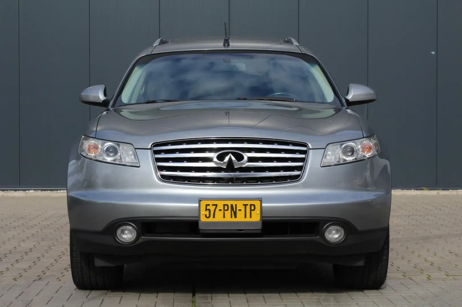 Infiniti FX 35 | NAP | 4x4 | Automaat | Clima / Cruise control siva - 2