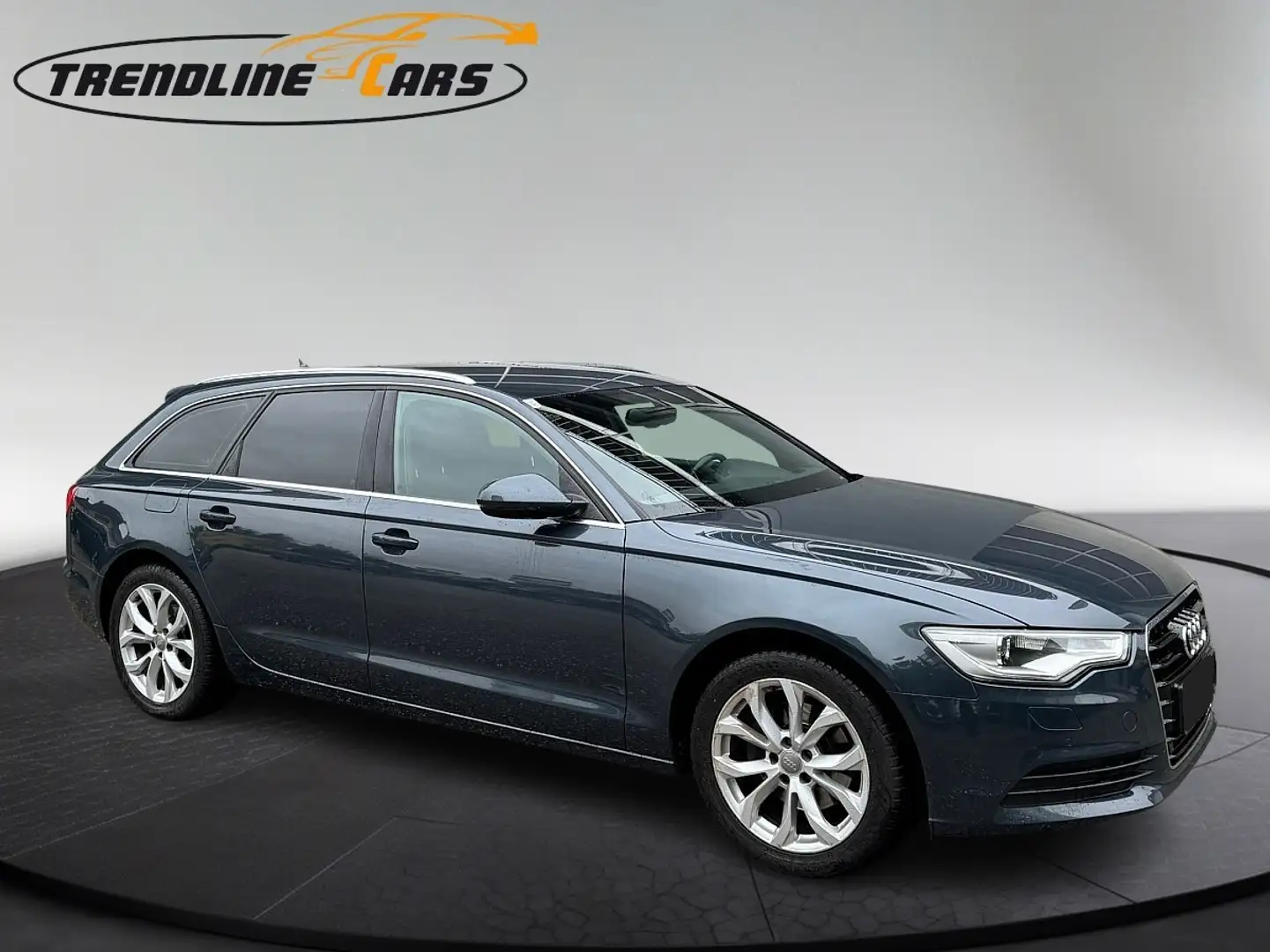 Audi A6 Avant 2,0 TDI Aut. Grau - 2