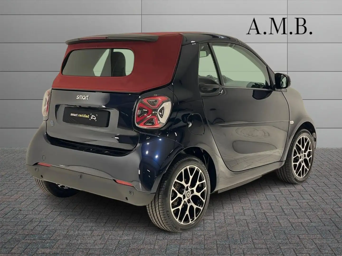 smart forTwo fortwo EQ cabrio Suitered (22kW) Bleu - 2